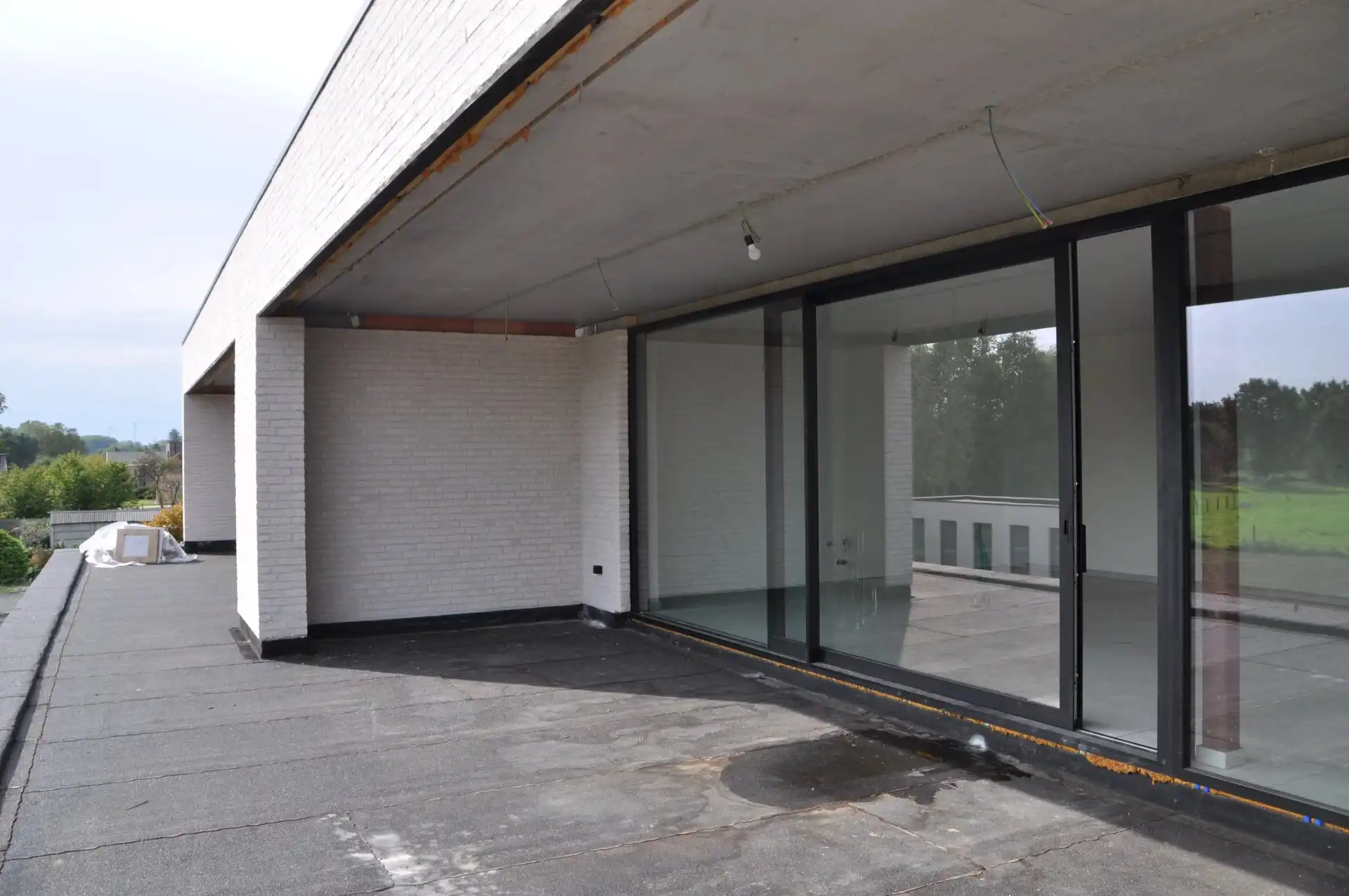 1.2 EXCLUSIEF  NIEUWBOUWAPPARTEMENT MET 2 SLPK’S EN RUIM TERRAS IN LINKHOUT foto 2
