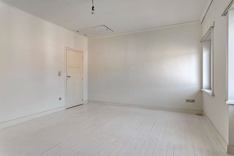 INSTAPKLARE GEZINSWONING MET TUIN NABIJ UZ GENT foto 18