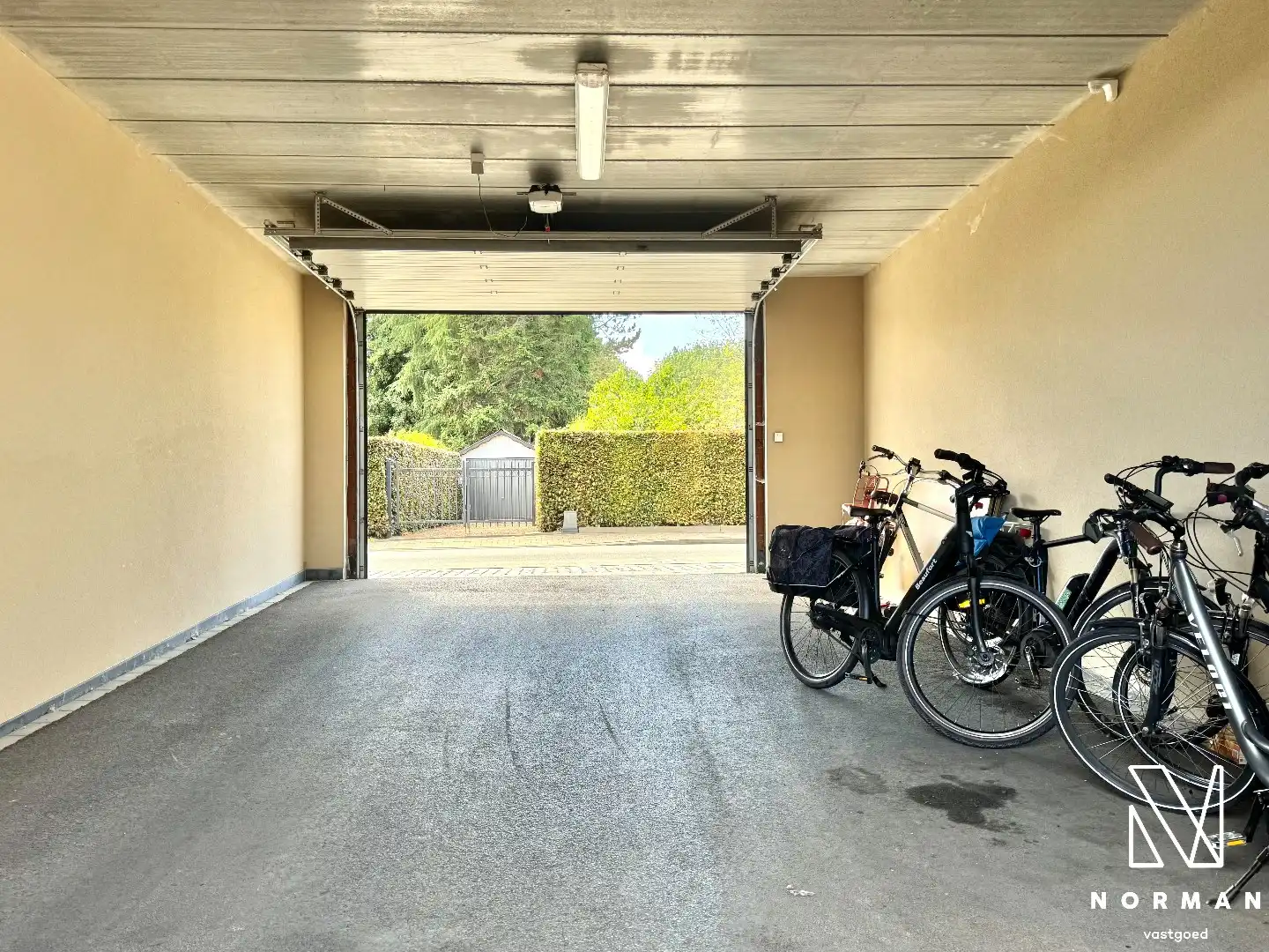 Gelijkvloers, instapklaar 2-slaapkamer appartement te koop met terras in centrum Bavikhove! foto 22