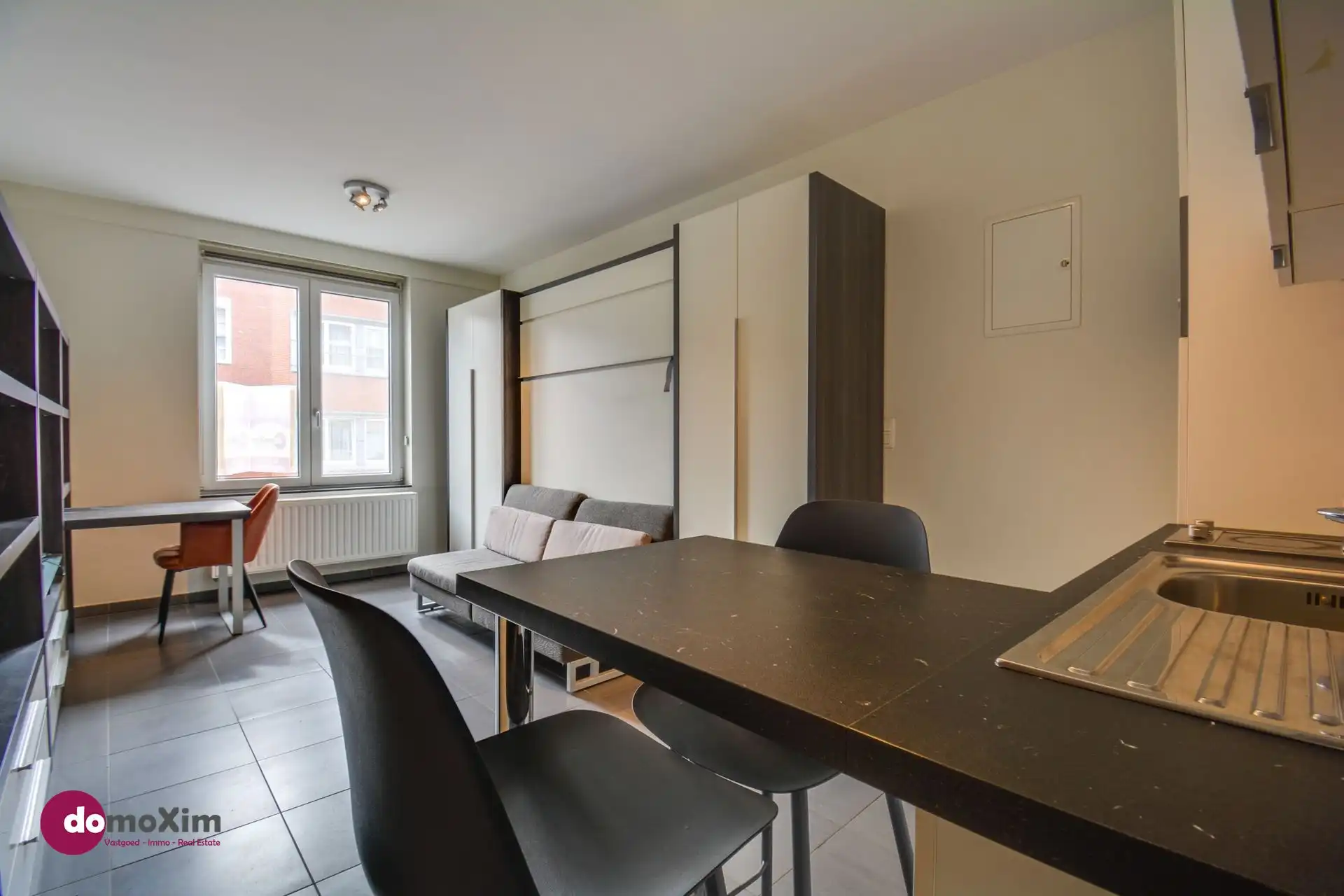 Moderne gemeubelde studio, geschikt voor één persoon, in het centrum van Leuven  foto 2
