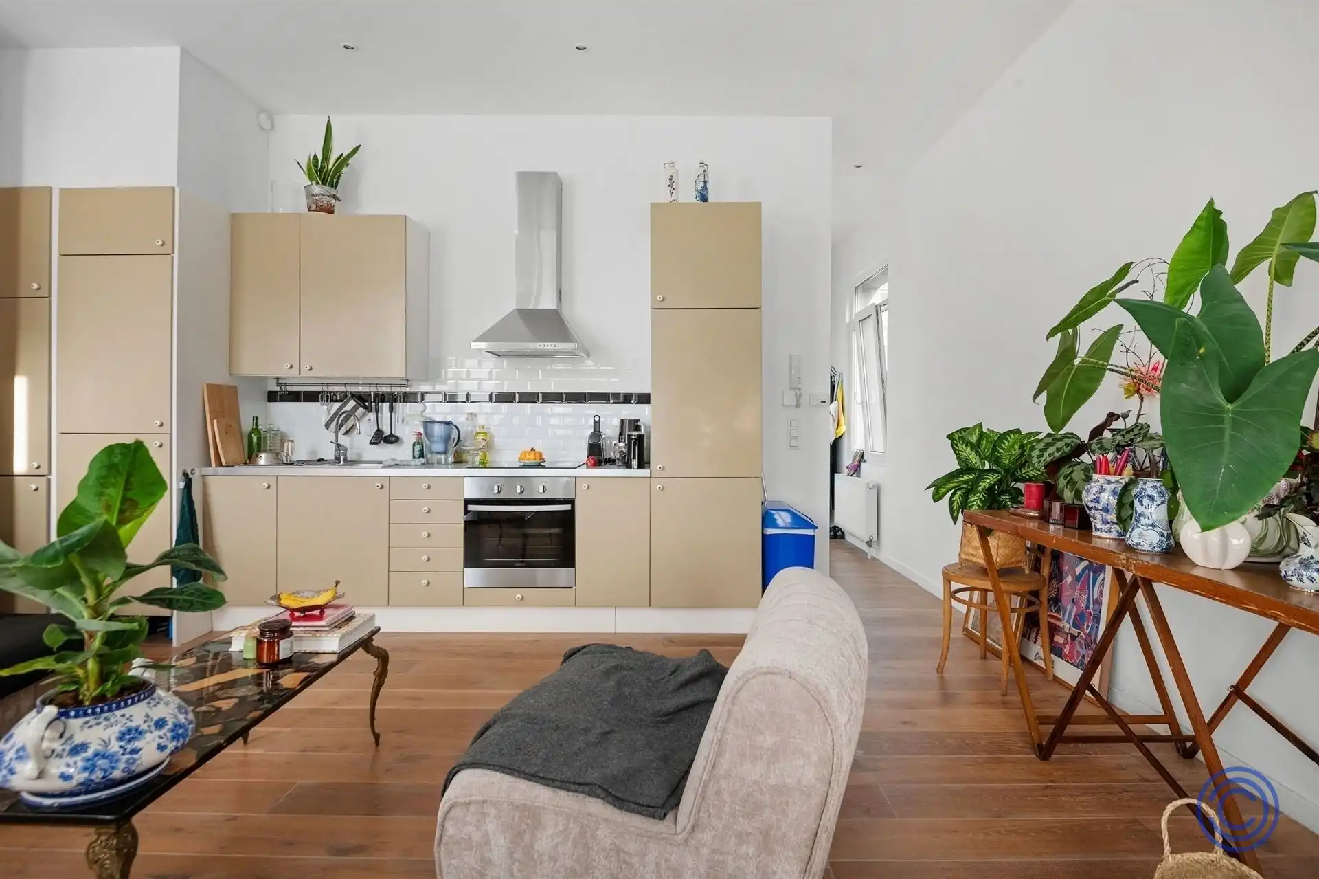 Energiezuinig en gezellig appartement met terras! foto 2