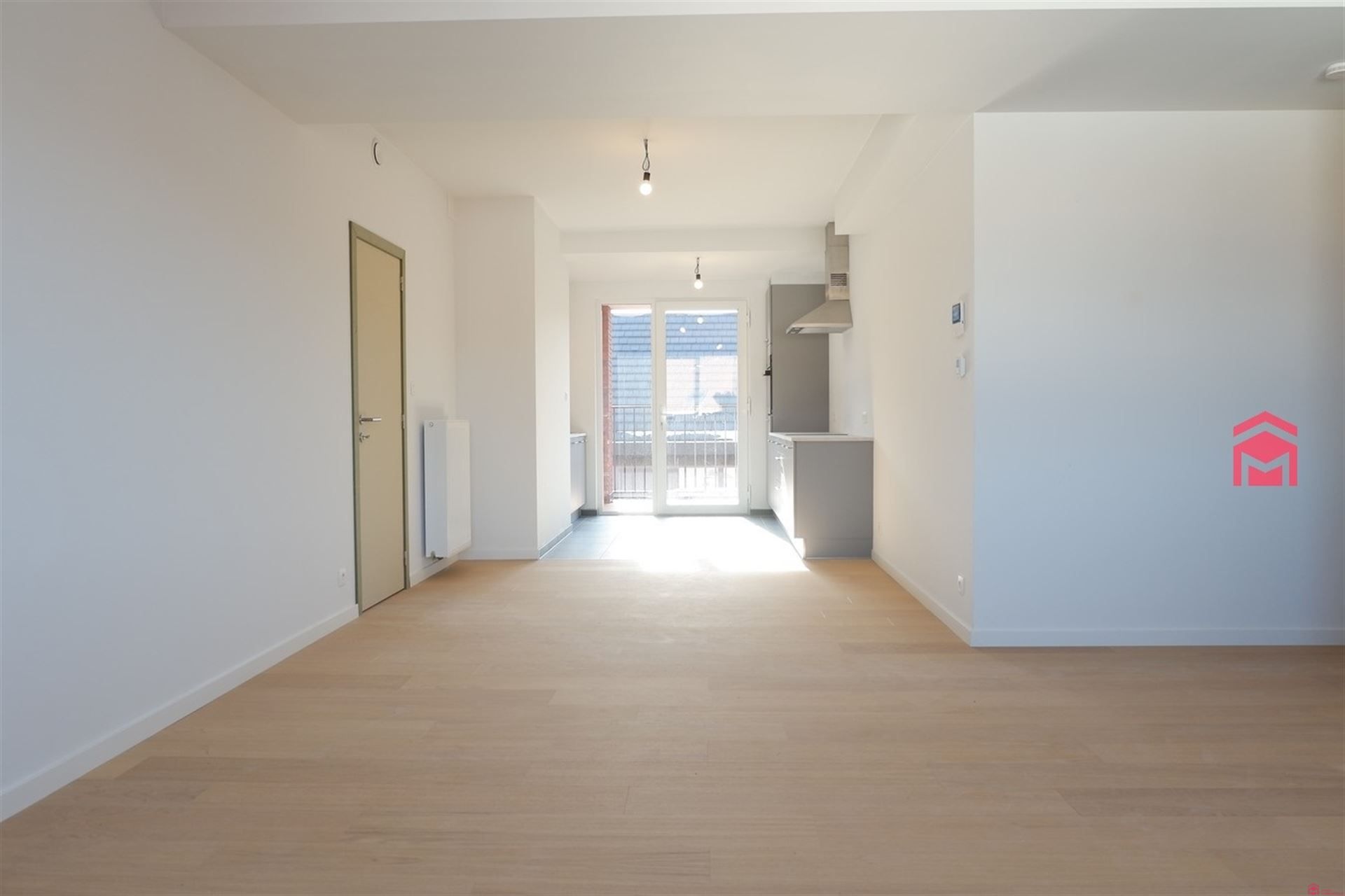 Recent appartement met zonnig terras foto 3
