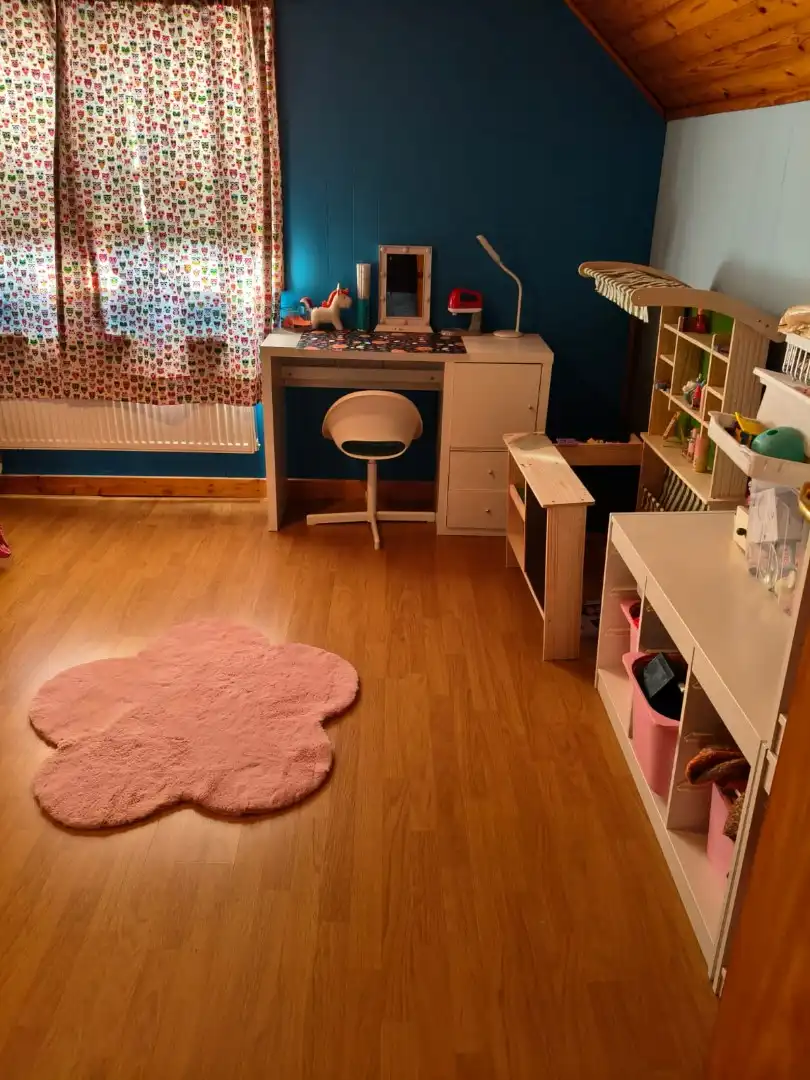 Ruime woning met 4 slaapkamers en garage en carport en tuin foto 18