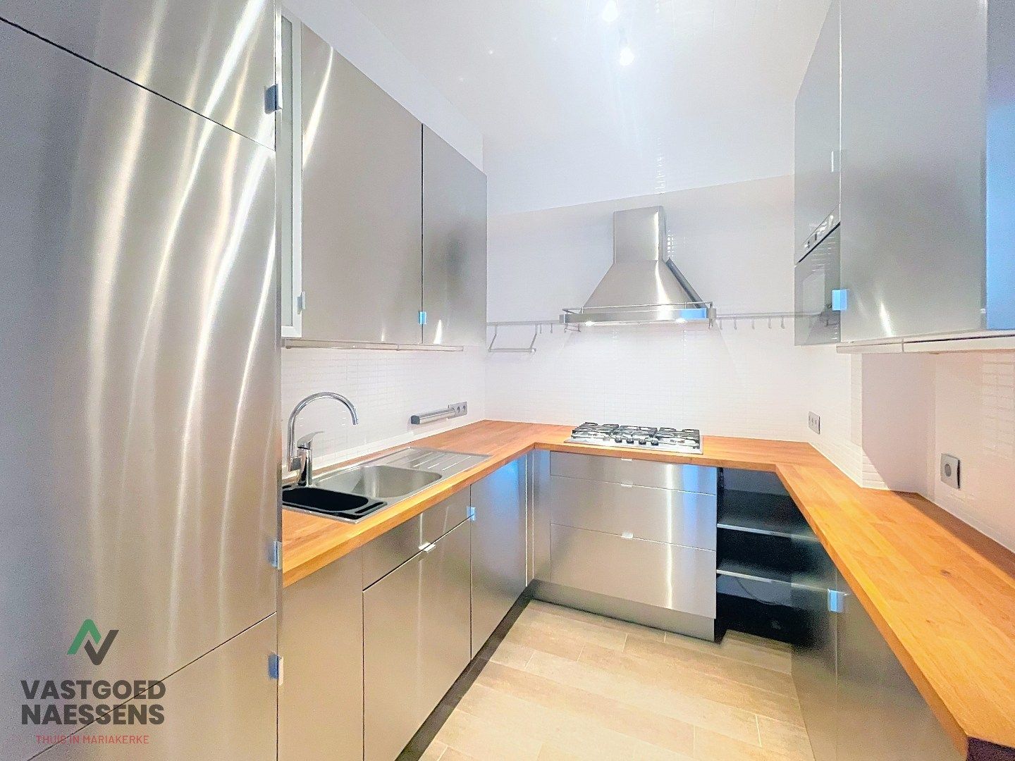 RUIM 2 SLPK APP MET FRONTAAL ZEEZICHT  foto 8