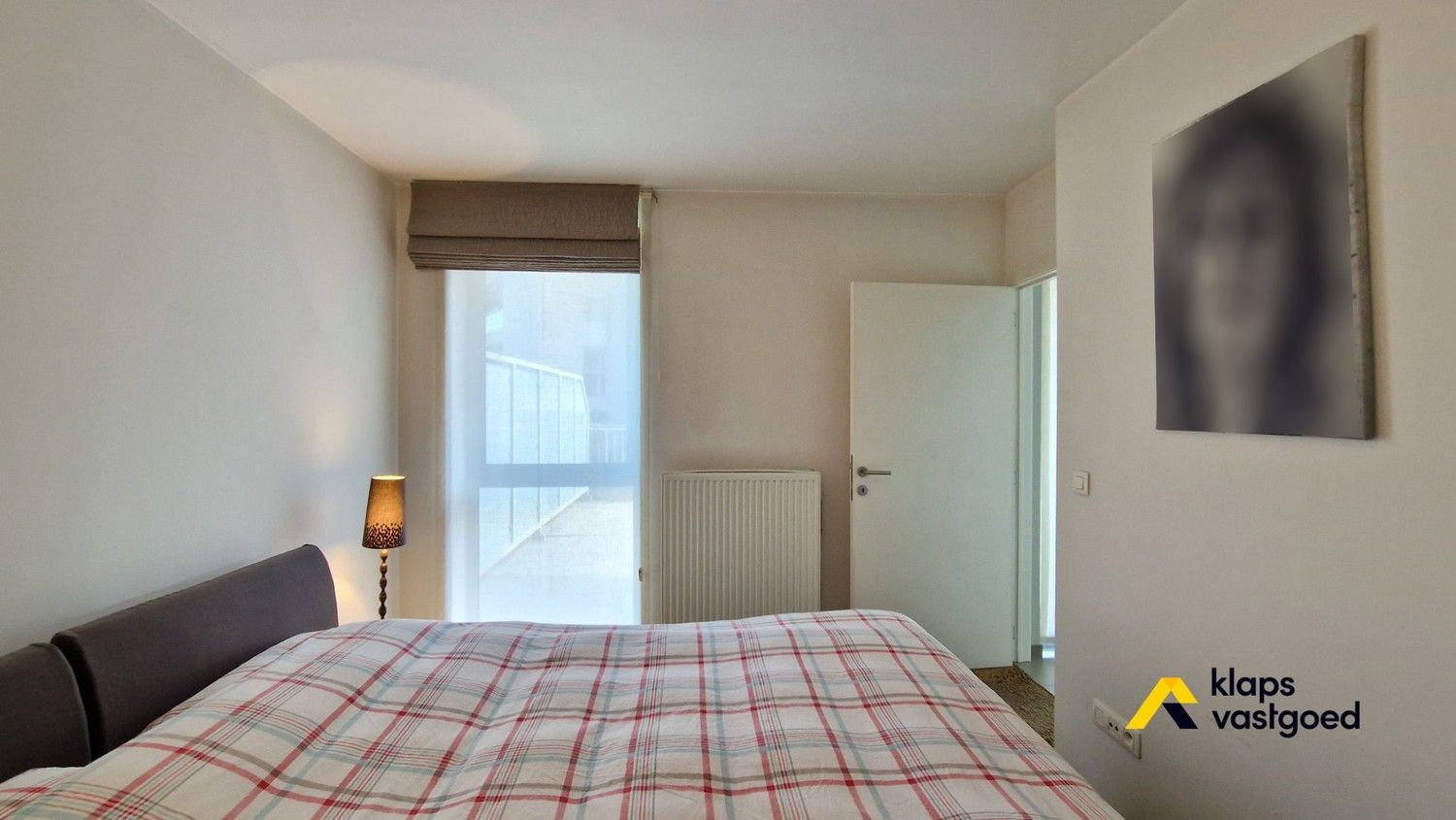 Ruim en aangenaam gelijkvloers appartement op wandelafstand van het centrum van Maaseik. foto 16