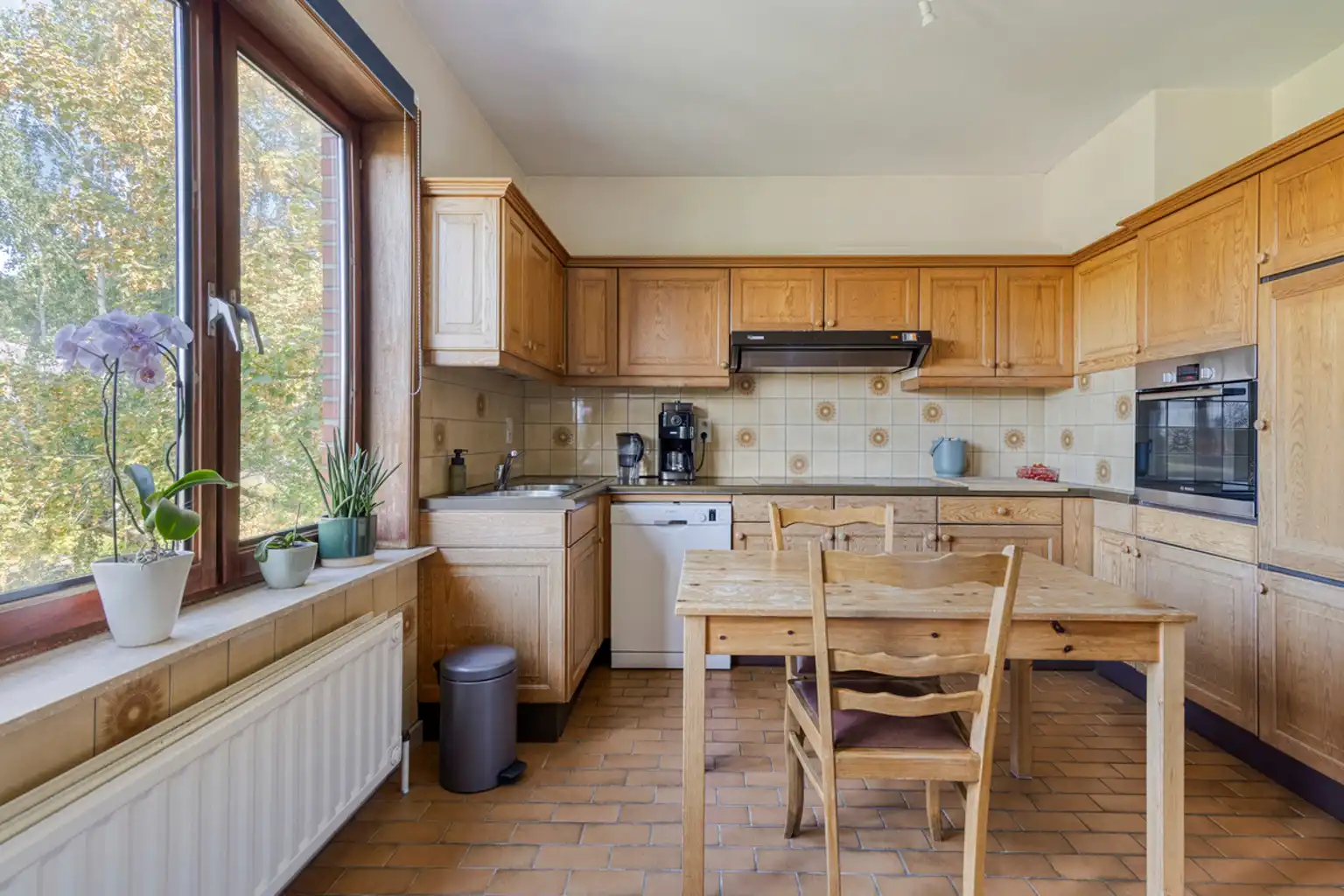 Zeer ruime woning met 4 slaapkamers en appartement in Zellik foto 21