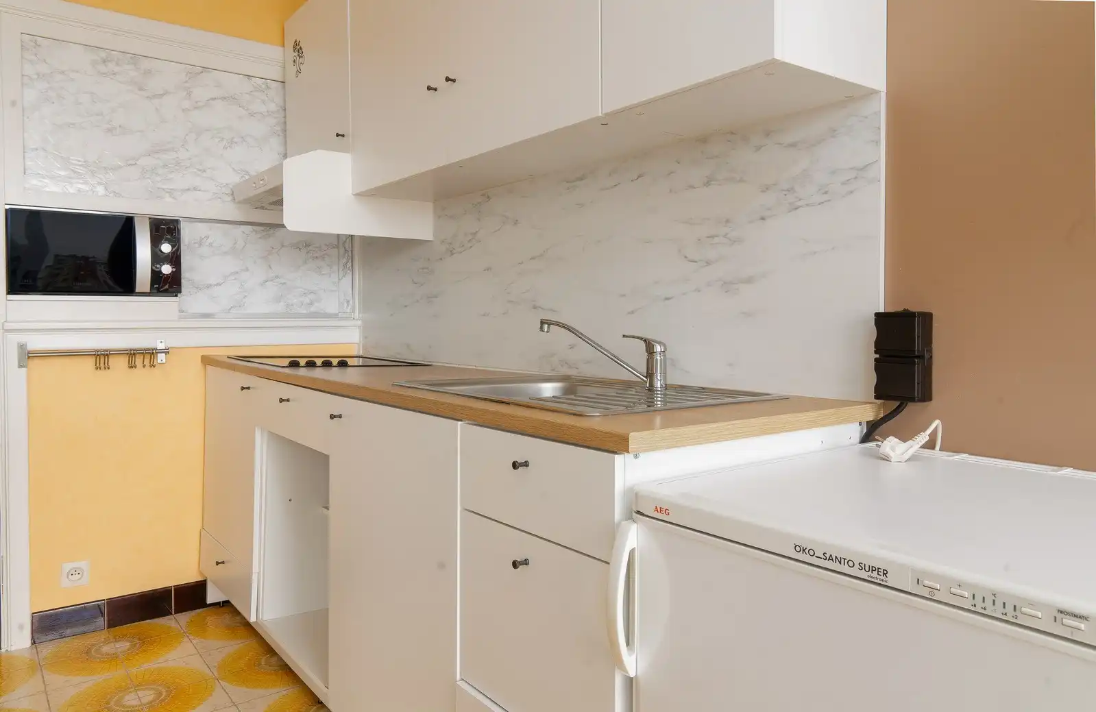 Appartement met Spectaculair Zeezicht en Groot Terras - Centraal Gelegen foto 11