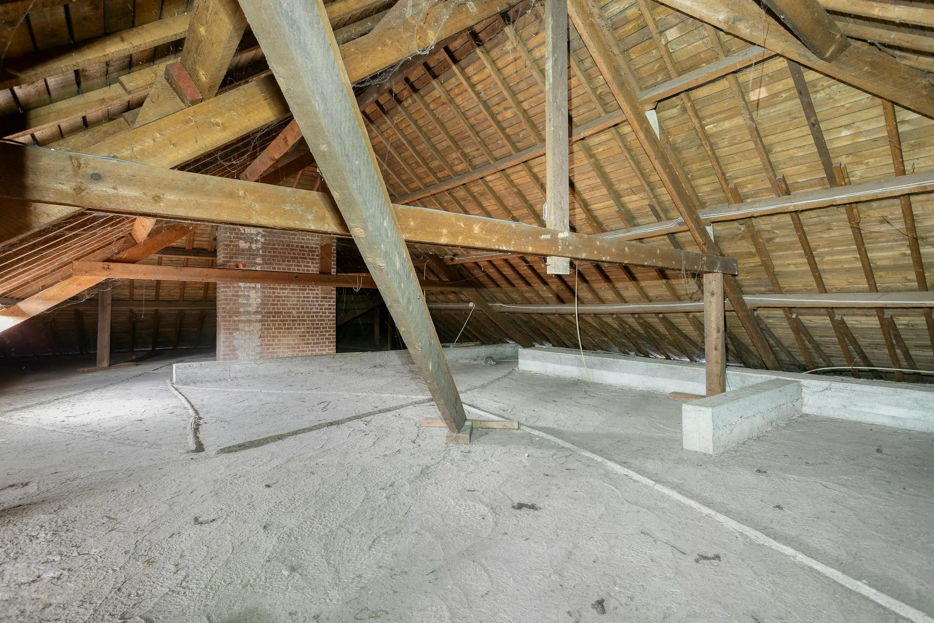 Mooi gelegen landhuis te koop in Meerbeke foto 67