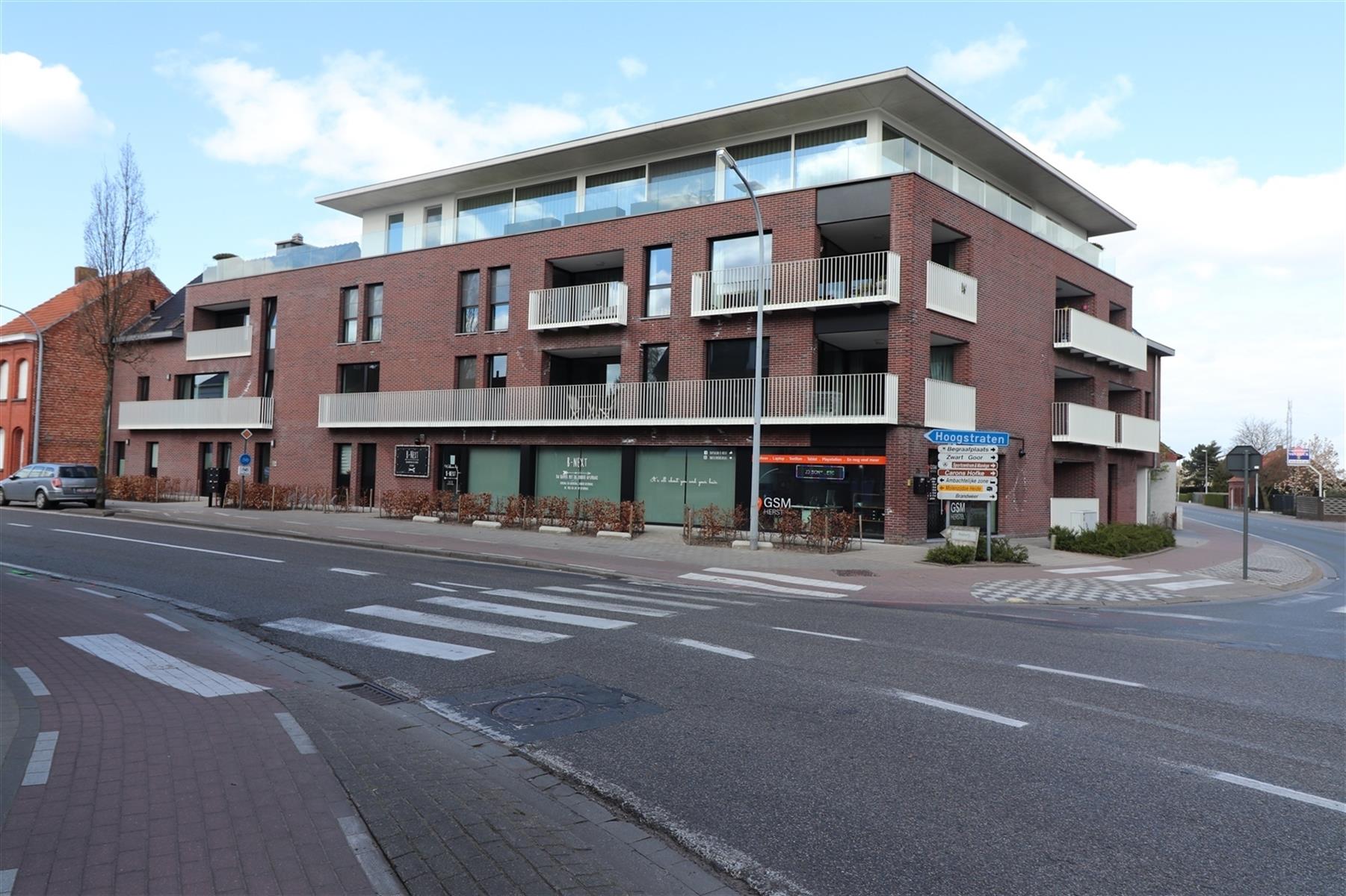 Garage te koop Pastorijstraat 2 / P11 - 2330 MERKSPLAS