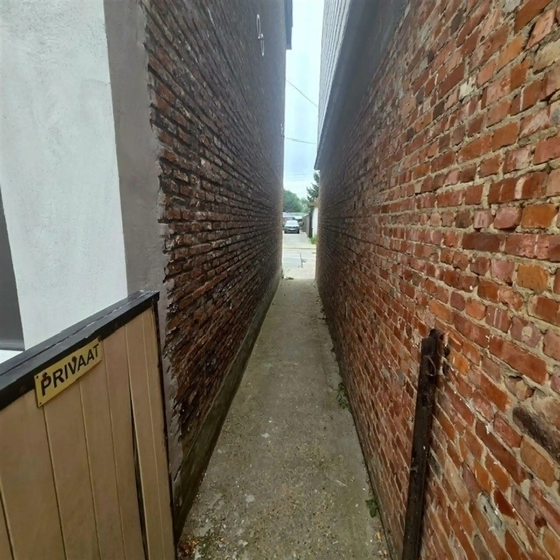 EPC A LABEL! Charmante, deels gerenoveerde halfopen woning! foto 14