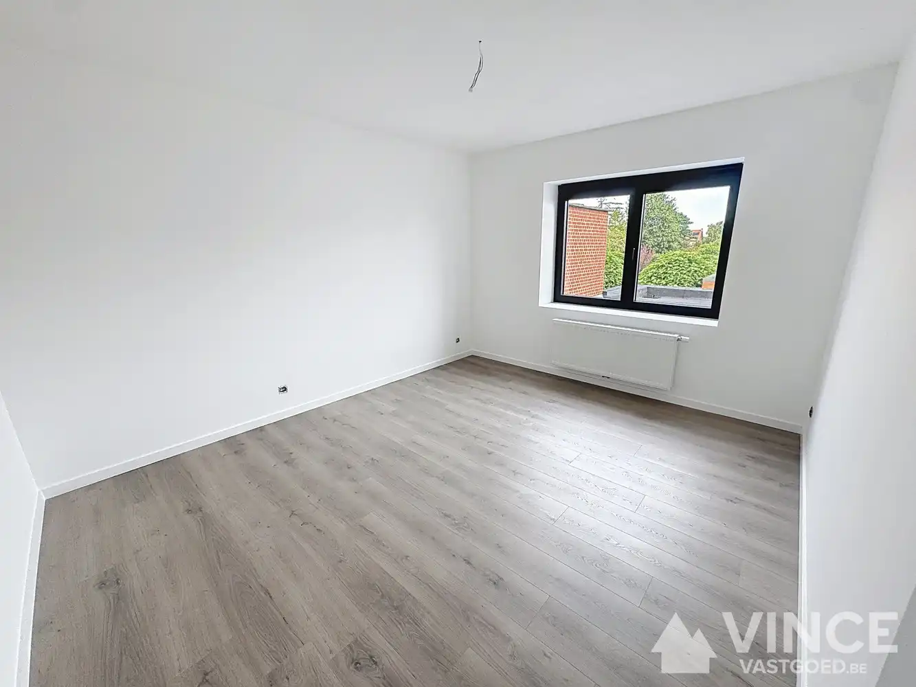 Volledig gerenoveerde, energiezuinige woning met tuin. foto 12