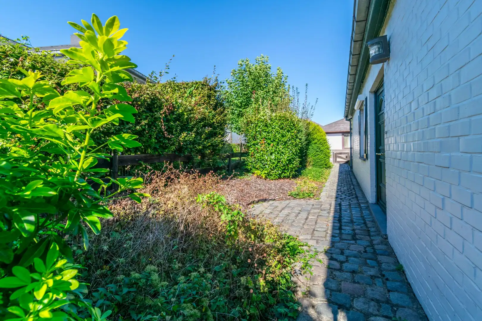 LICHTRIJKE OPEN BEBOUWING MET 3 SLP, GARAGE & ZUID-TUIN foto 8