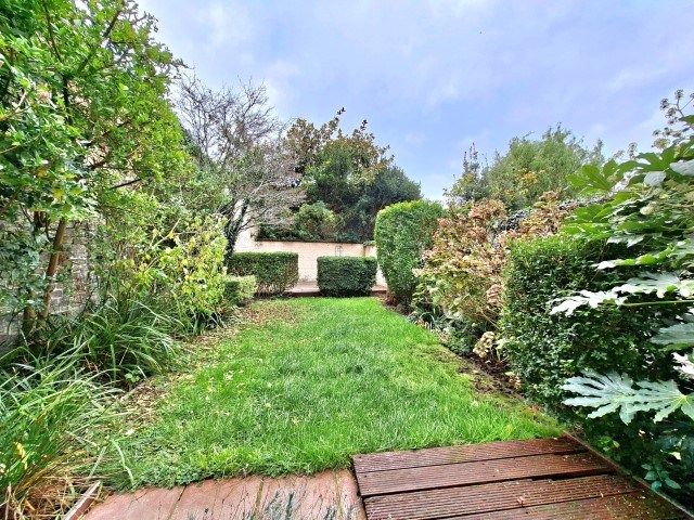 Statige burgerswoning foto 2