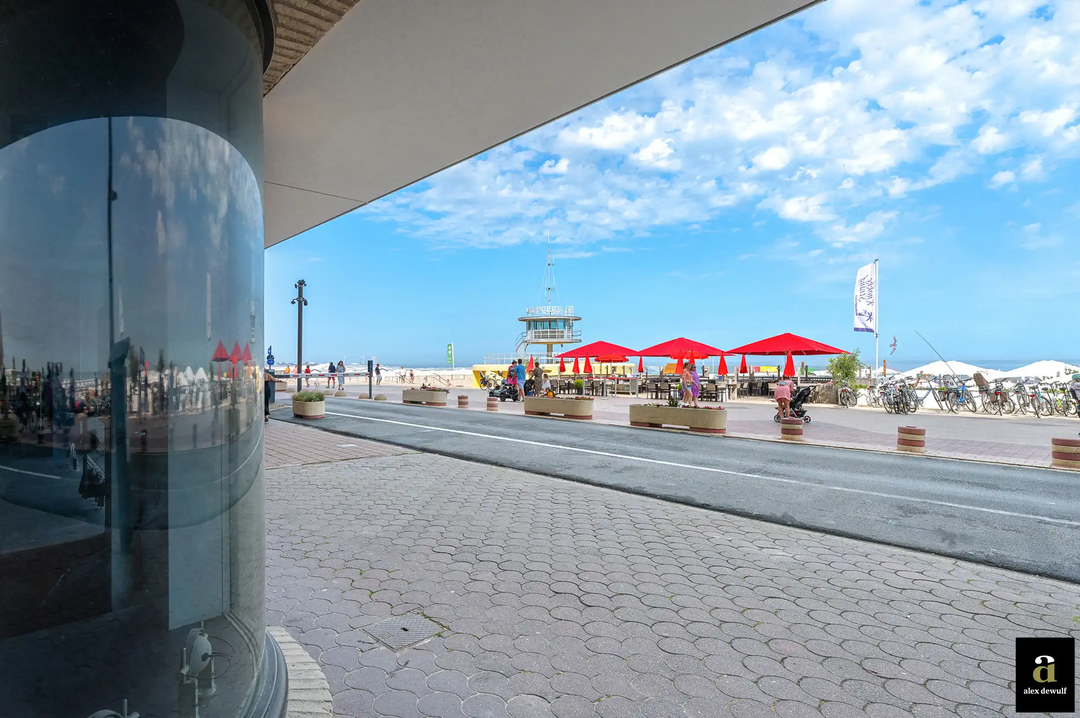 Instapklaar handelspand met topligging in Knokke foto 3