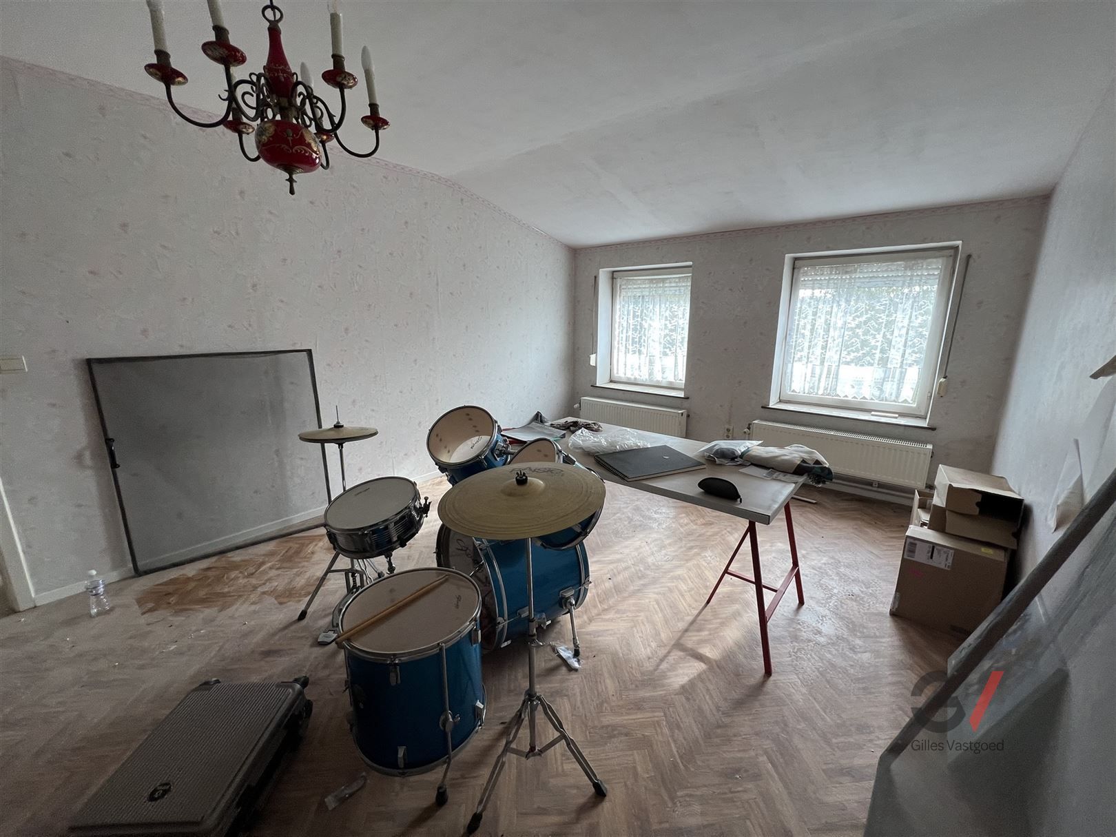 Te renoveren woning foto 4