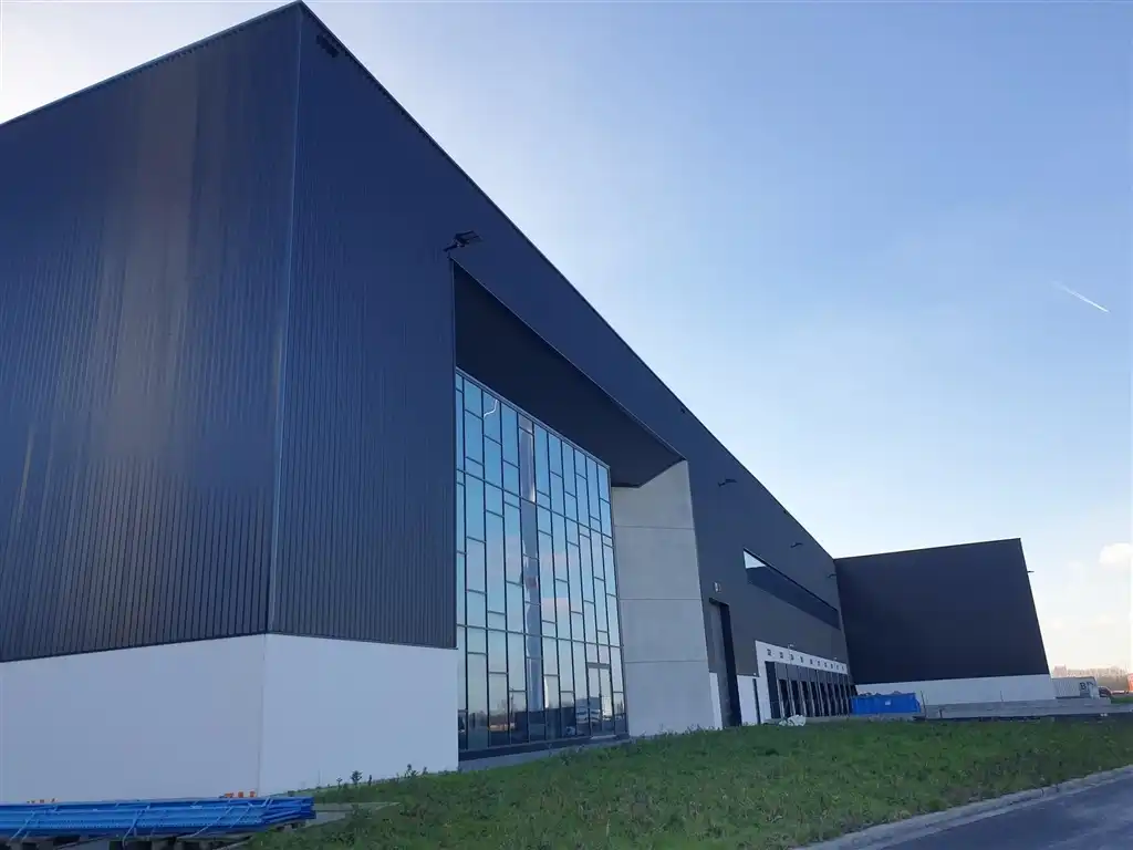 Logistieke gebouwen foto 4