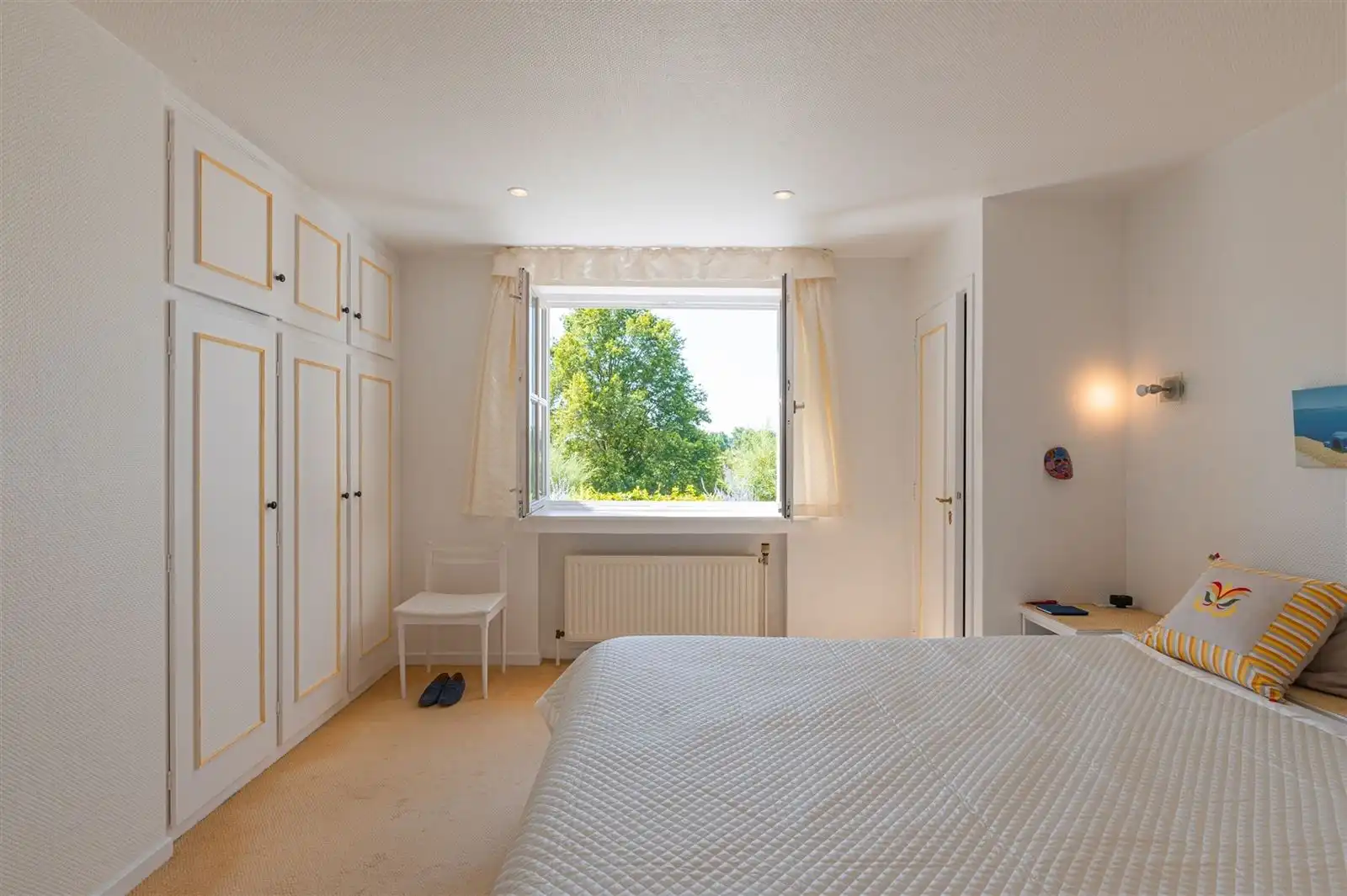 Landhuis met tuin en weide op +/-  78are foto 18