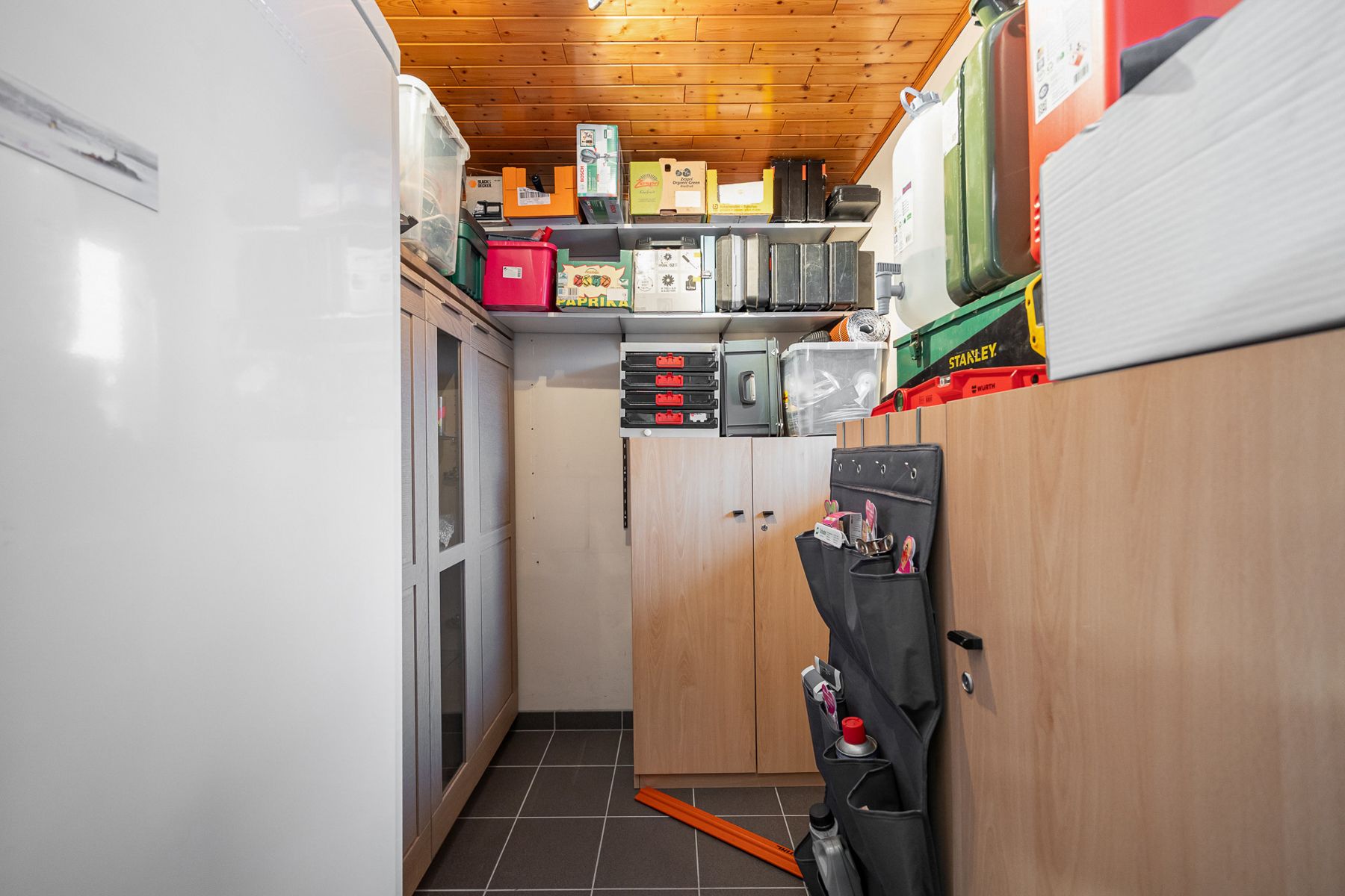 Woning met 2 slaapkamers en garage op 557 m2 grond foto 22