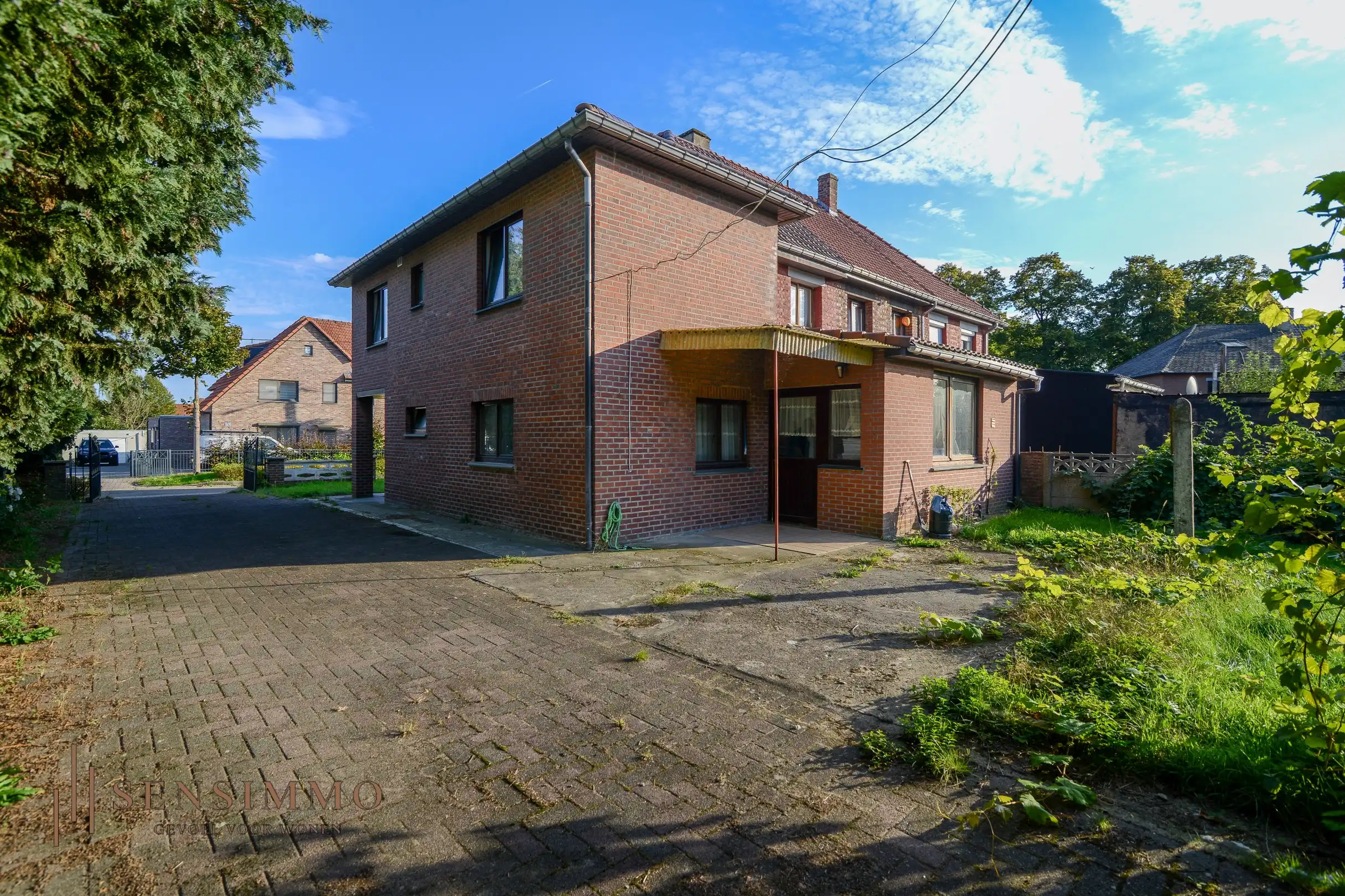 RUIME MIJNWERKERSWONING MET 5 SLAAPKAMERS OP RUIM PERCEEL foto 3