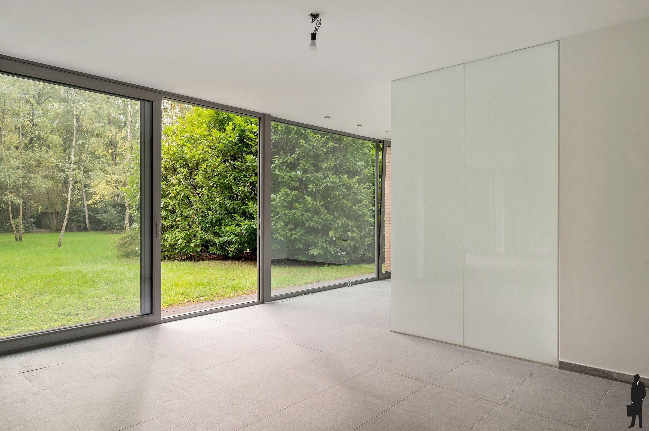 Ruime villa op een zonnig perceel van ca. 3.478m²! foto 8