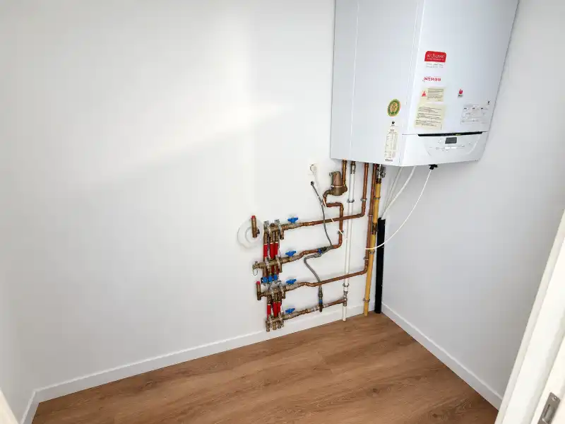 --- NIEUW --- Mooi duplex-appartement met 2 slaapkamers en zeer groot dakterras. foto 18