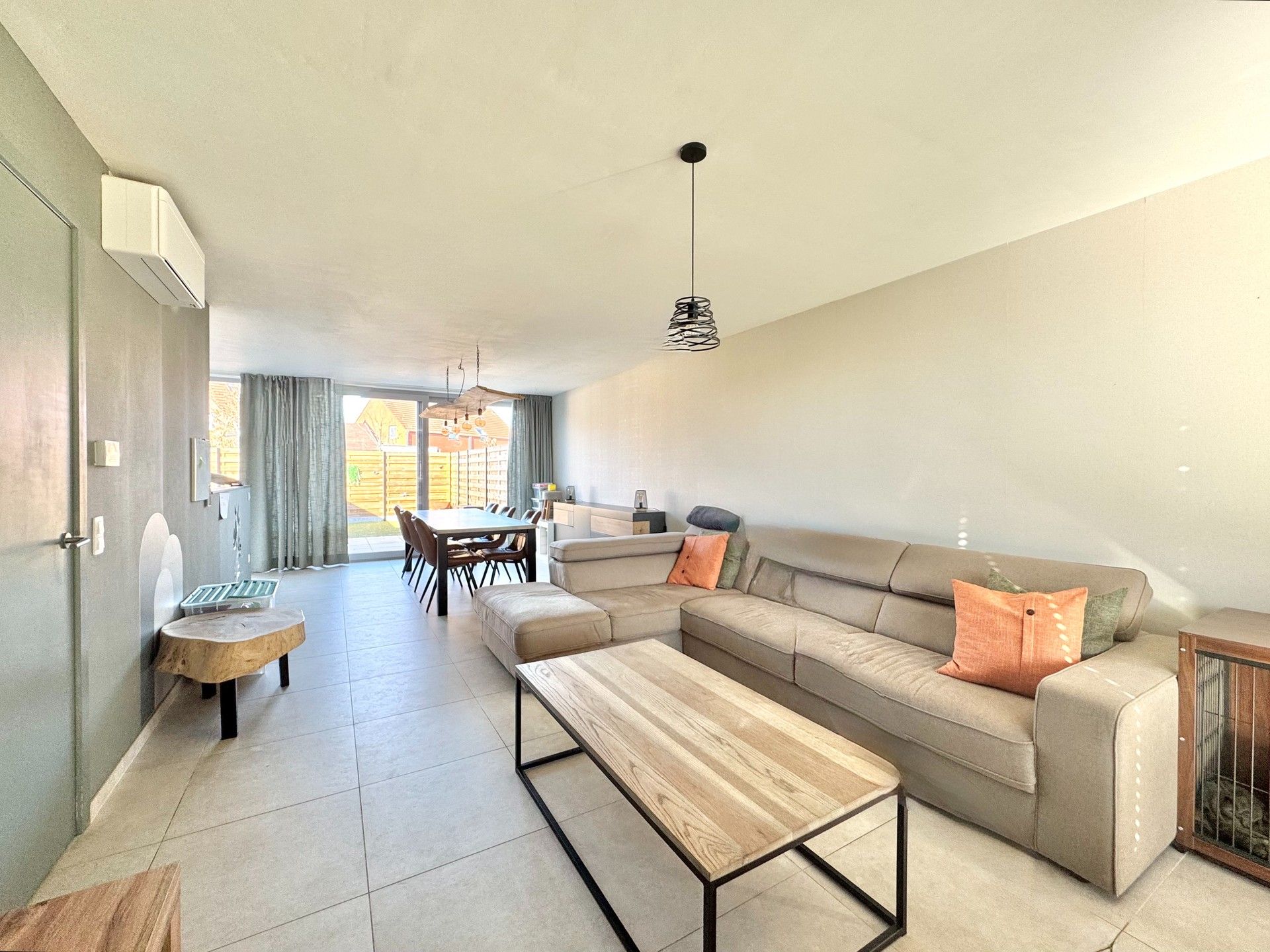 HOB MET 3 KAMERS, TUIN EN CARPORT - 425 m² foto 13