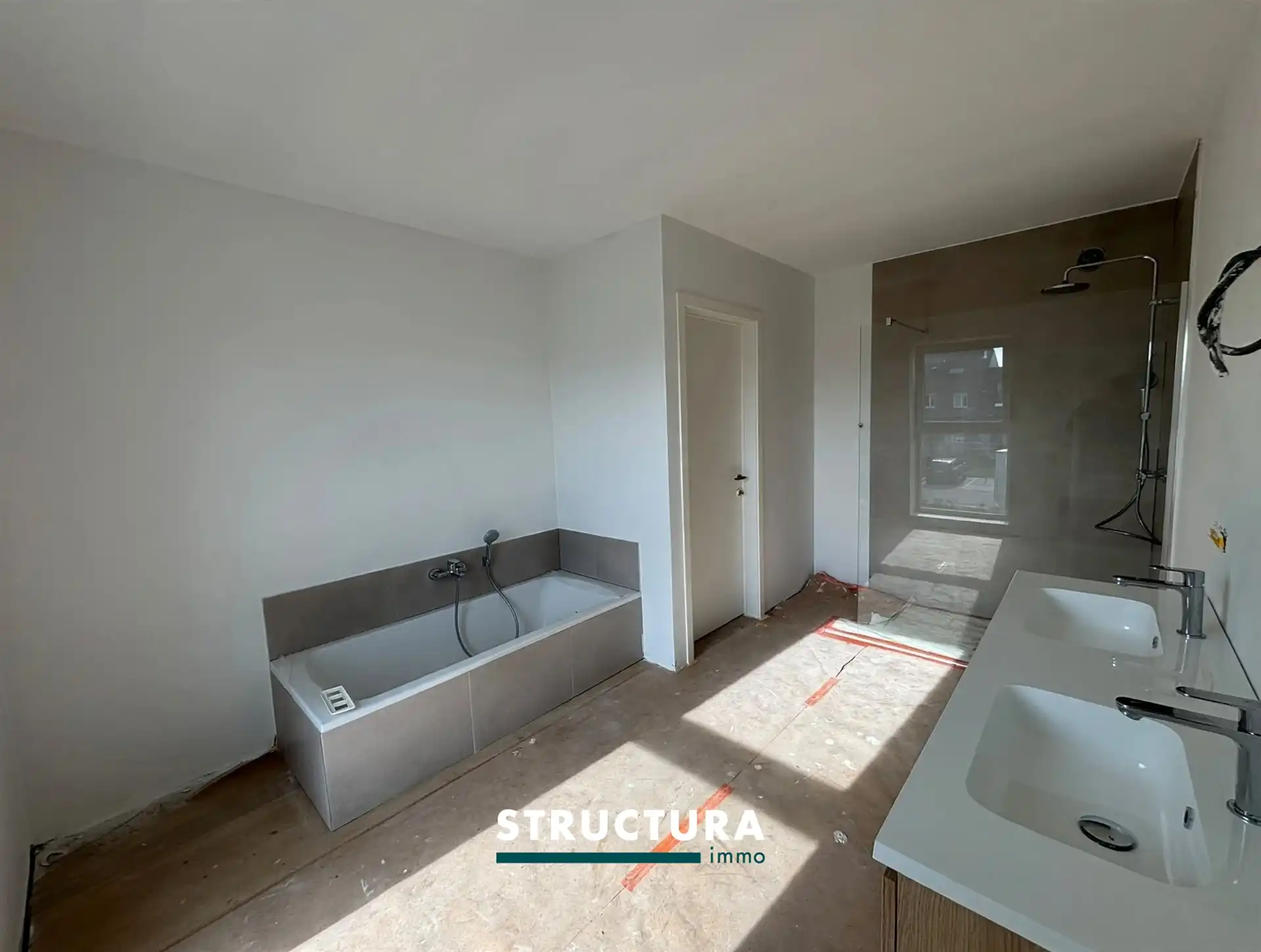 Energiezuinige nieuwbouw woning in nieuwe, rustige wijk! foto 13