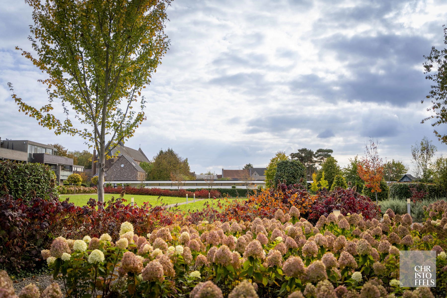 Luxe Penthouse met panoramische glaspartijen en 96m² terrassen in Parkresidentie Oud-Rekem foto 15