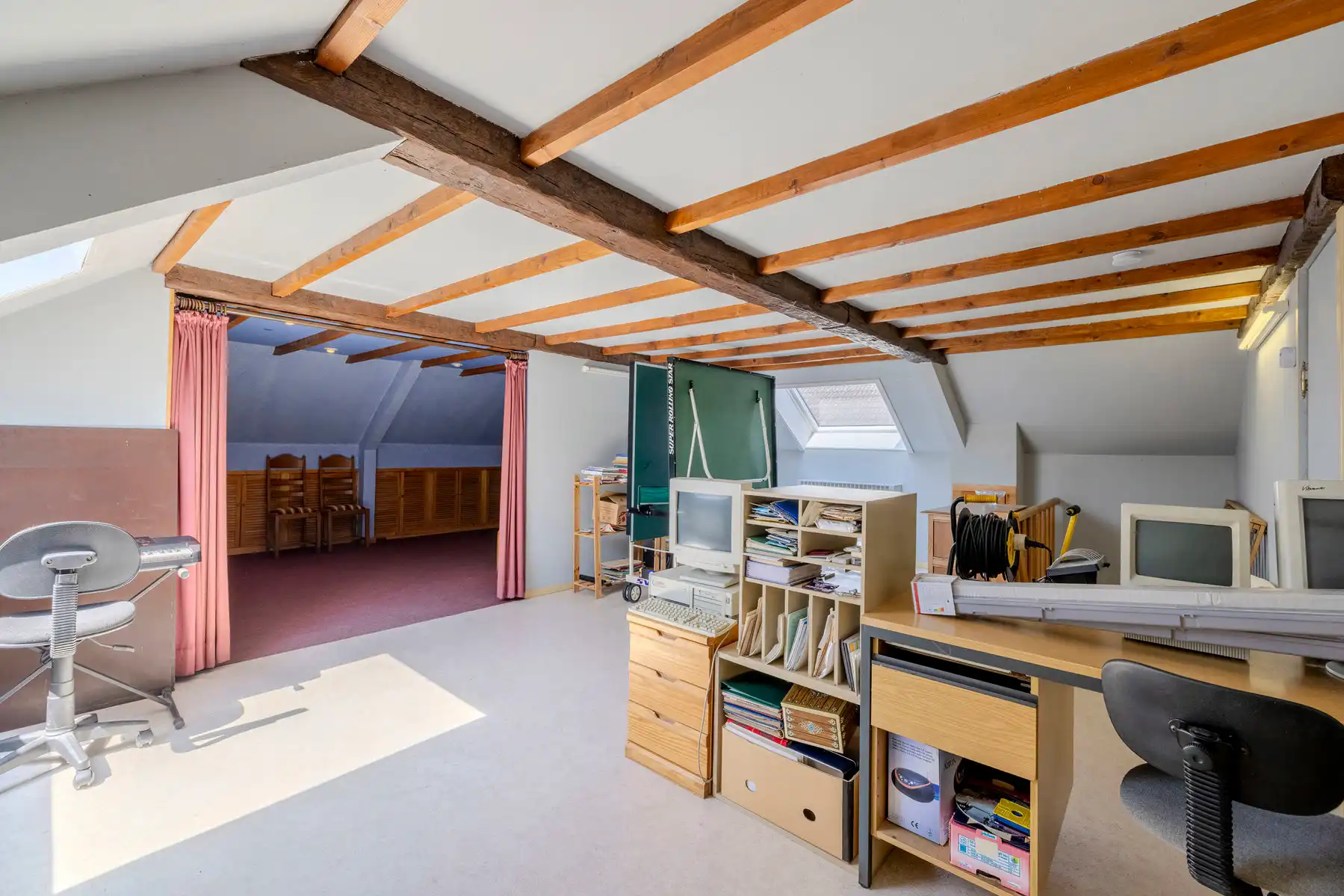 Rustig gelegen, instapklare woning met 3/4 slpks op 901m2  foto 18