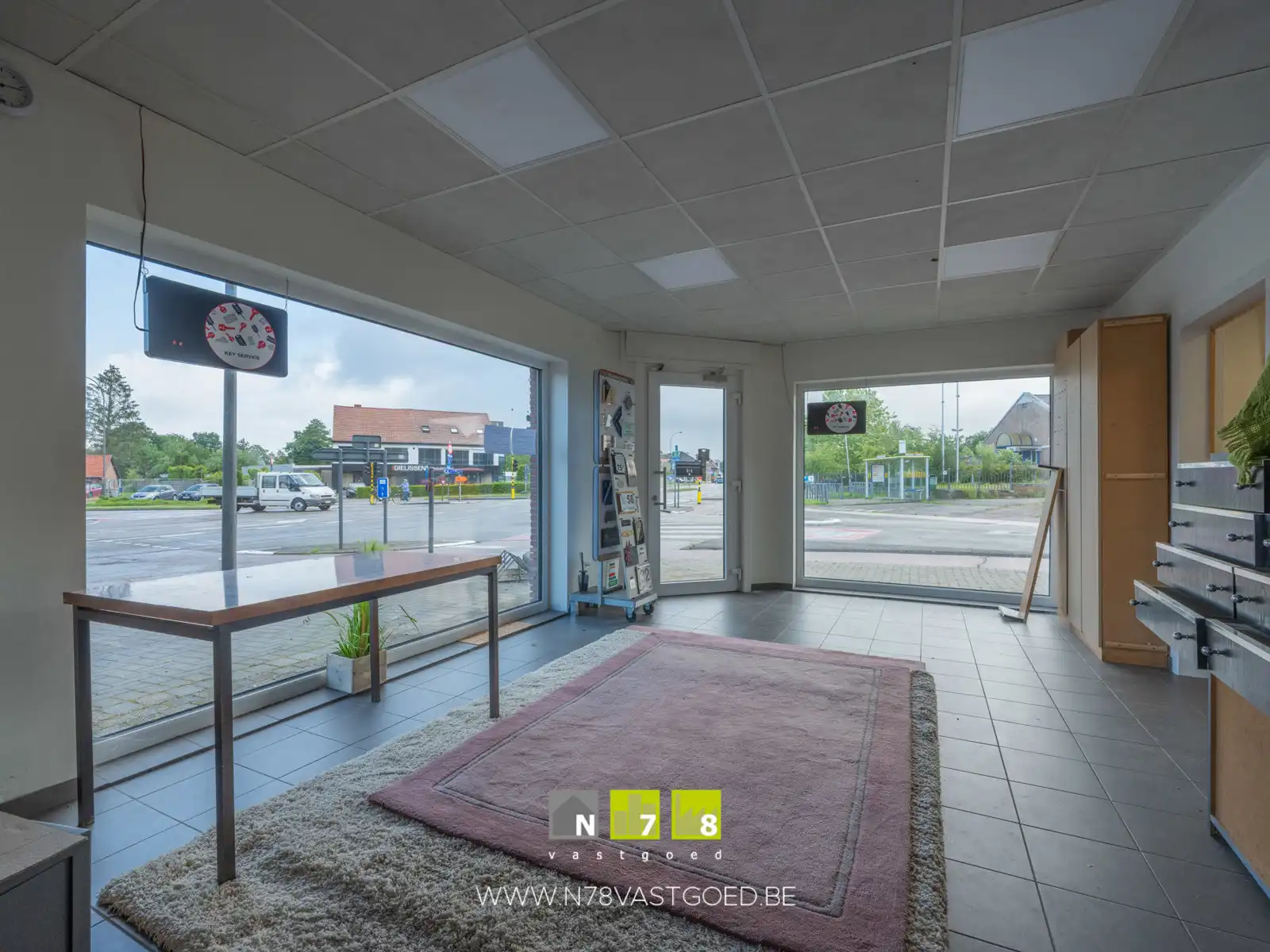 Gebouw te koop foto 2