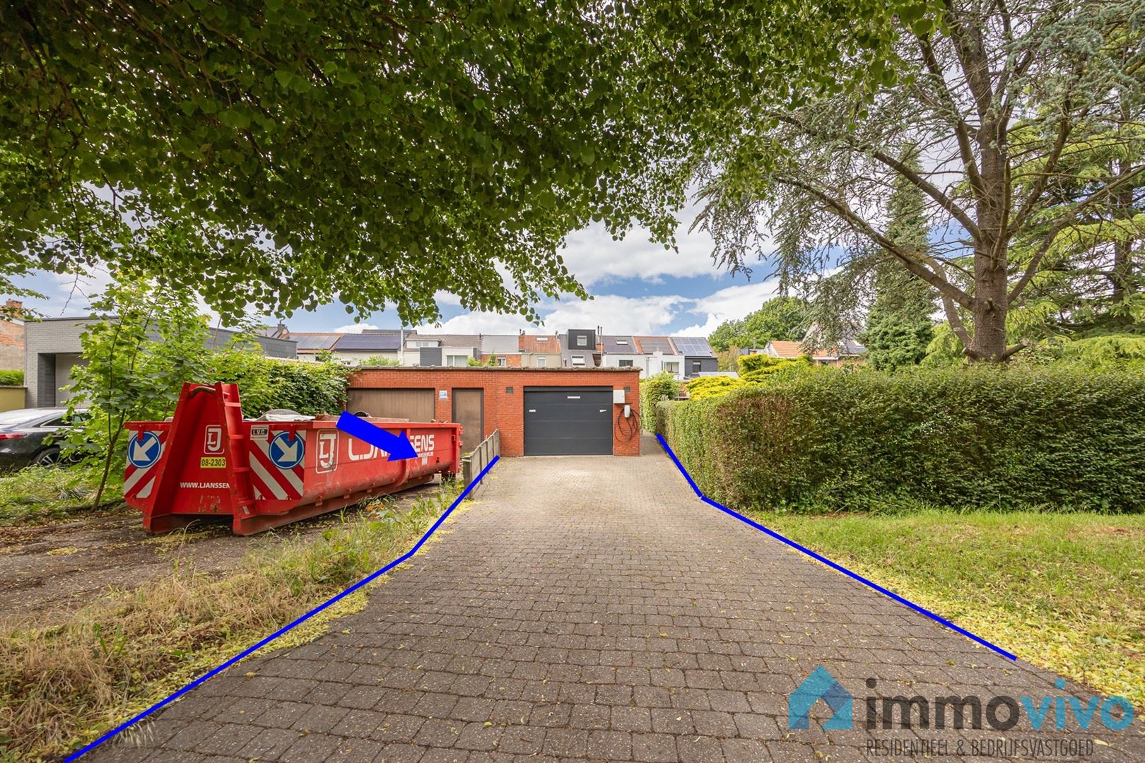 Lichtrijke woning met aangename tuin en garage met oprit foto 9