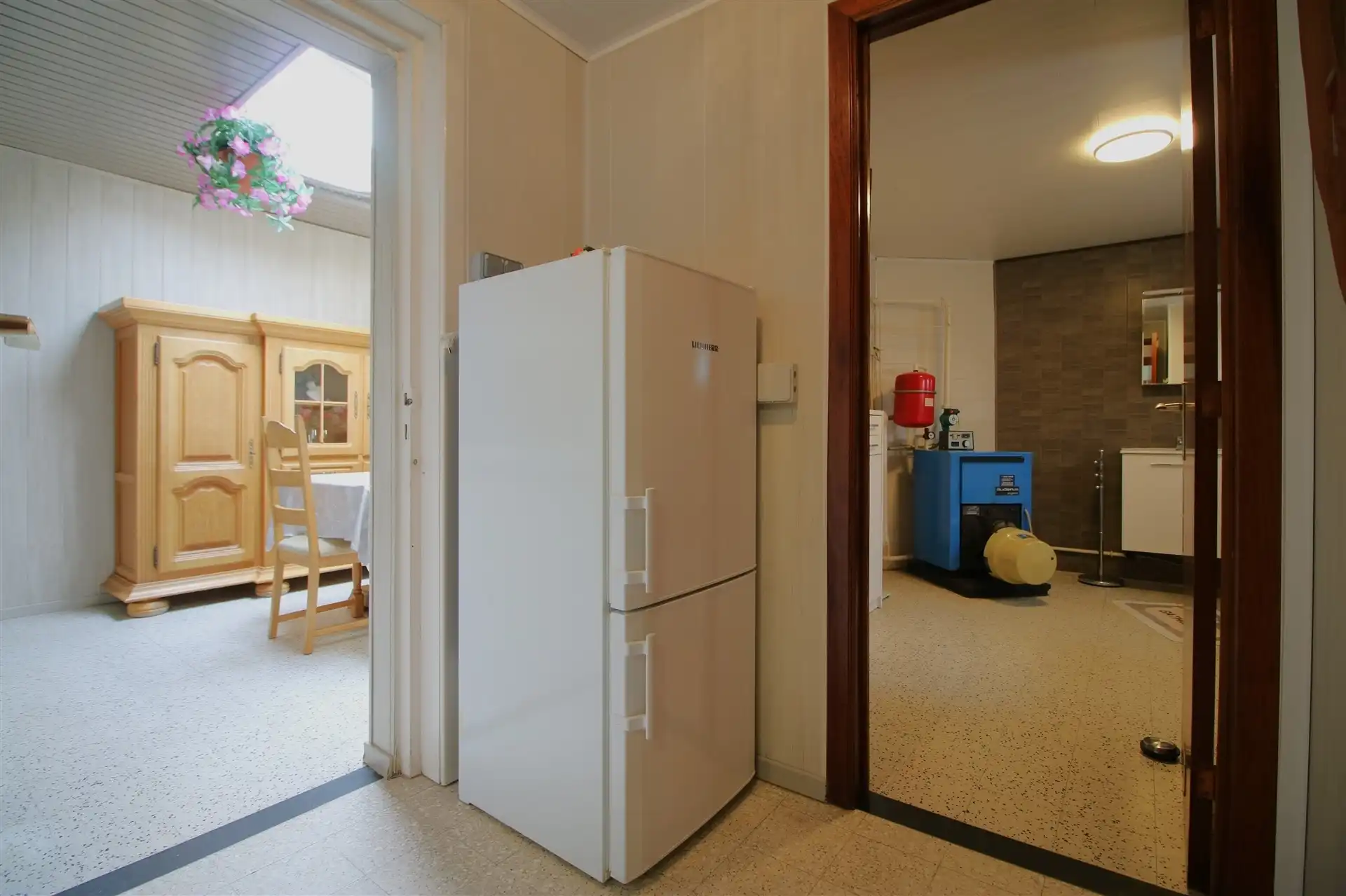 Goed onderhouden HOB met tuin foto 6