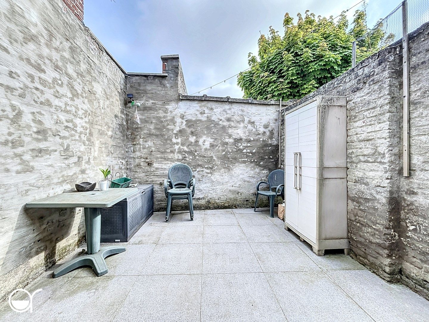 Rijwoning met terras en 3 slaapkamers foto 8