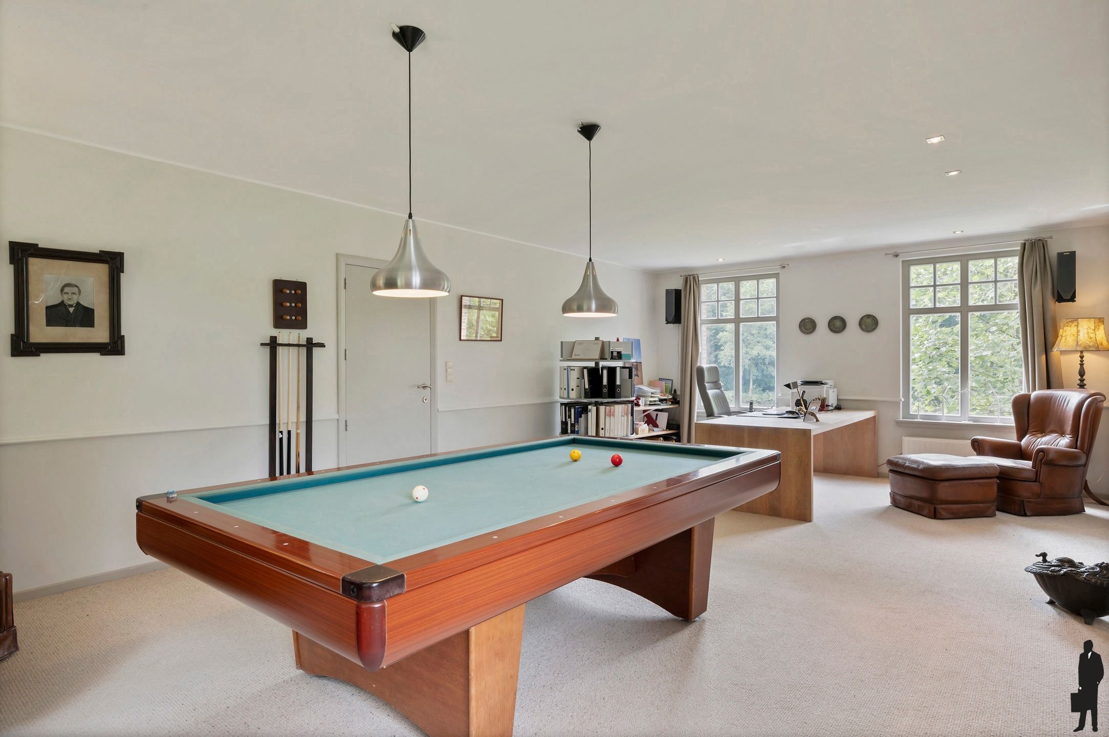 Unieke en zéér centraal gelegen villa op een parkdomein van ca. 9.847 m²! foto 23