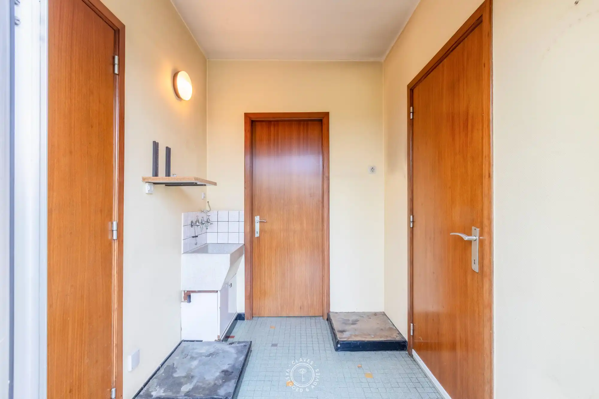 Woning met renovatiepotentieel op gunstige locatie foto 13