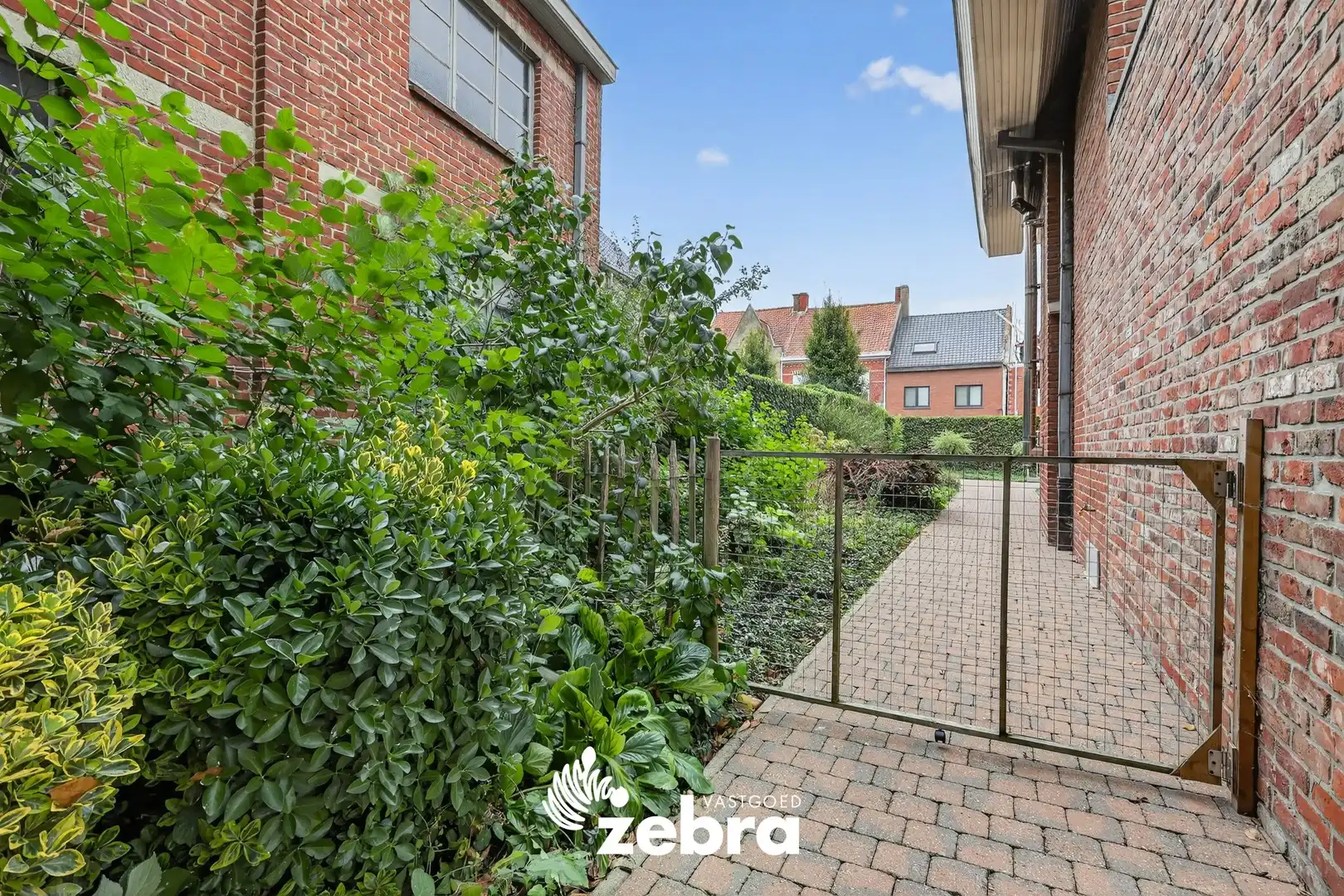 Unieke burgemeesterswoning met authentieke charme, 6 slaapkamers en grote tuin nabij IJzer te Roesbrugge! foto 64