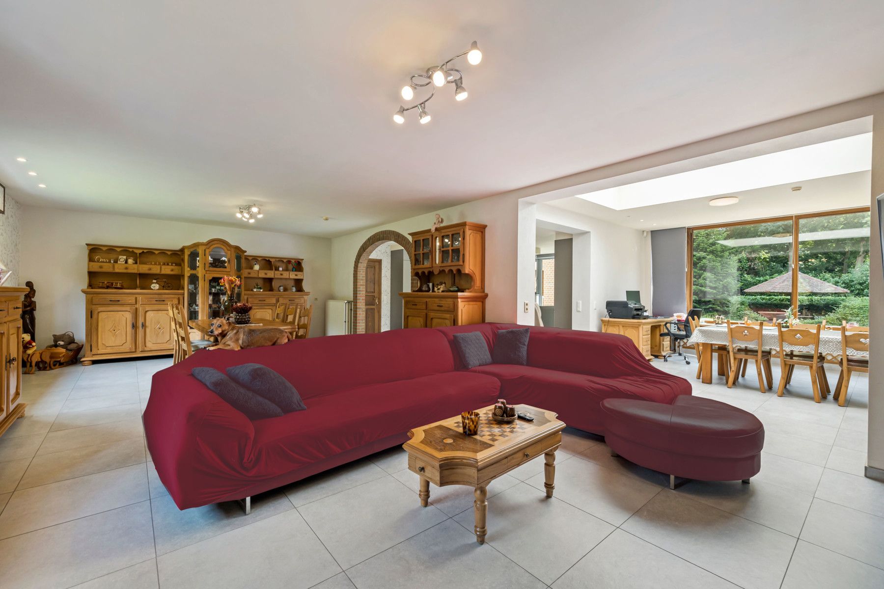 Uitzonderlijk ruime villa op 5300 m2 met hobbyloods foto 9