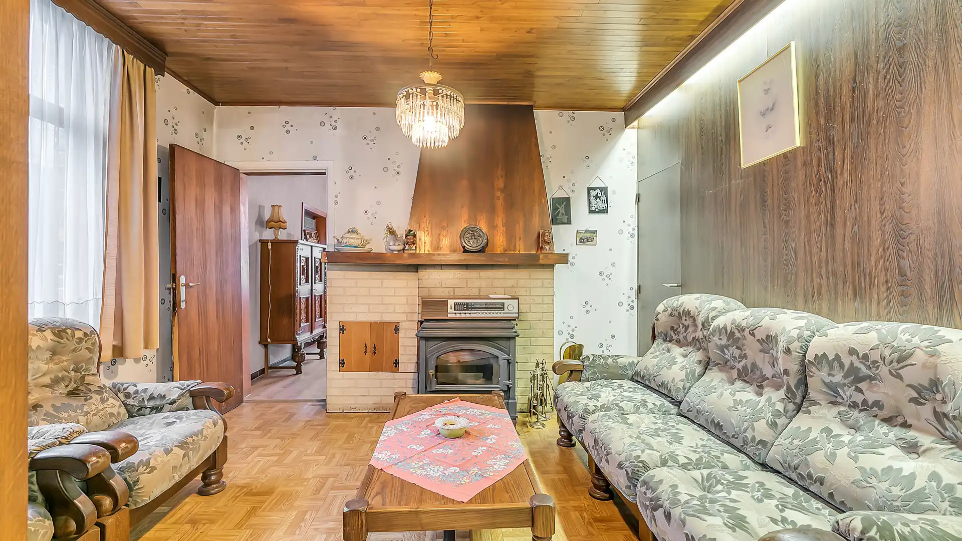 Te renoveren woning (H.O.B.) met 3 slpkrs te Genk foto 5