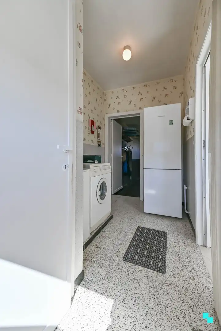 Karaktervolle halfopen bebouwing op ruim perceel te Emelgem foto 11