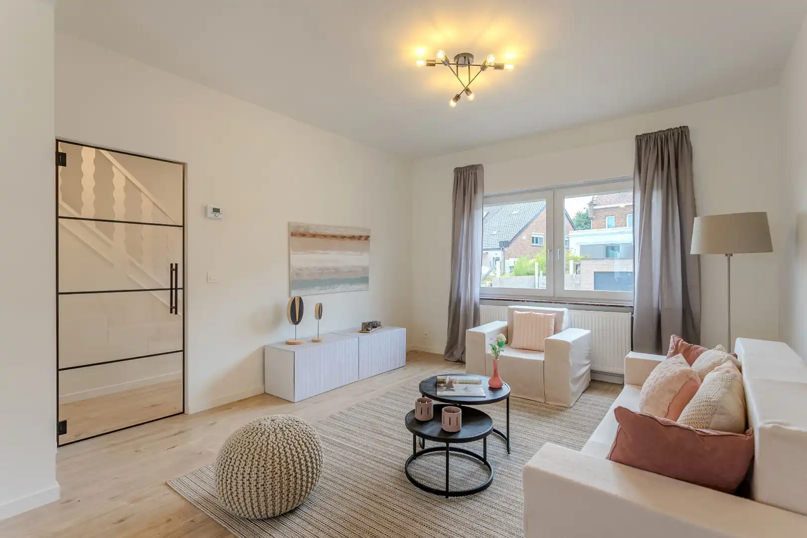 Gerenoveerde woning (EPC B) met 3 slpks (5 mogelijk) garage en tuin in een rustige straat te Lembeek foto 4