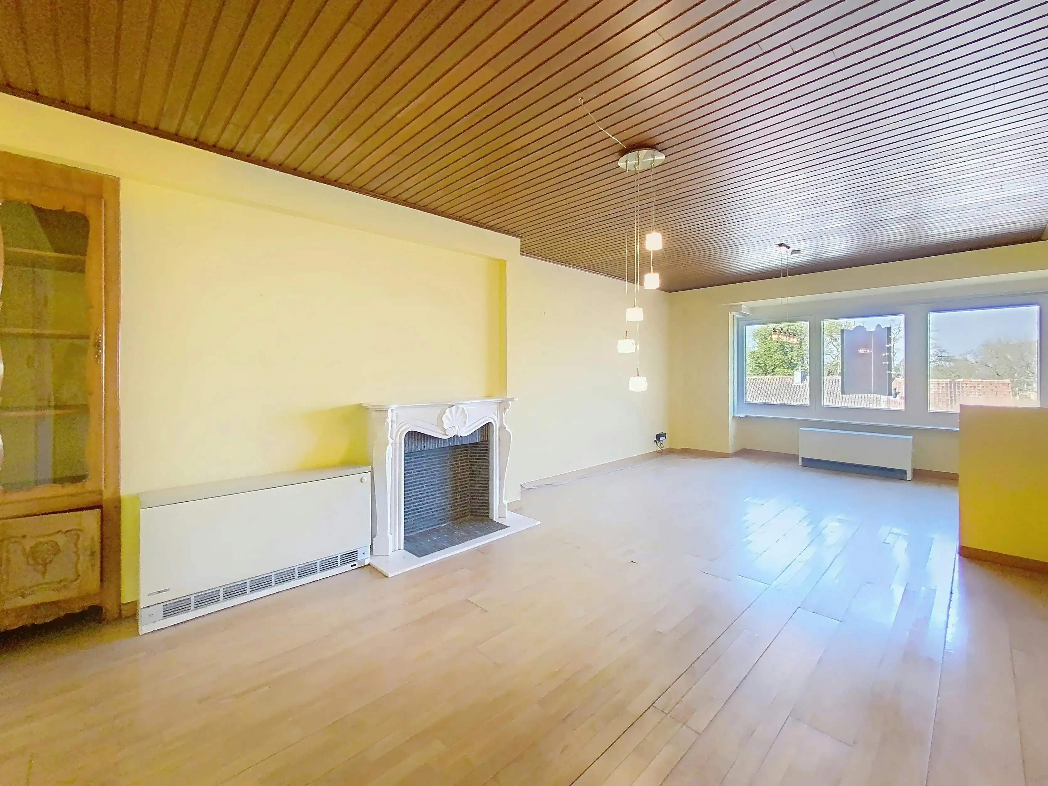 Appartement met 3 slaapkamers en garage te koop in Eeklo foto 4