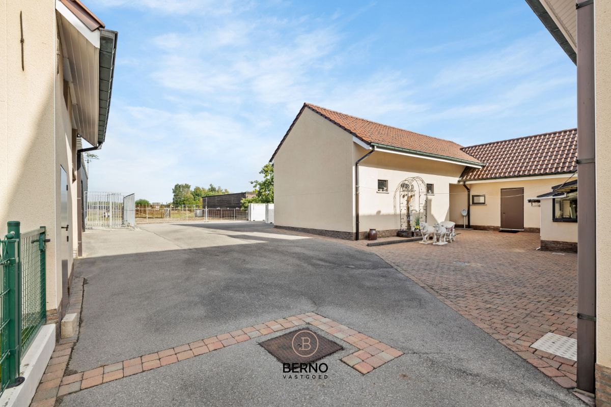 Charmante hoeve met paardenaccommodatie op 4.400 m². foto 16