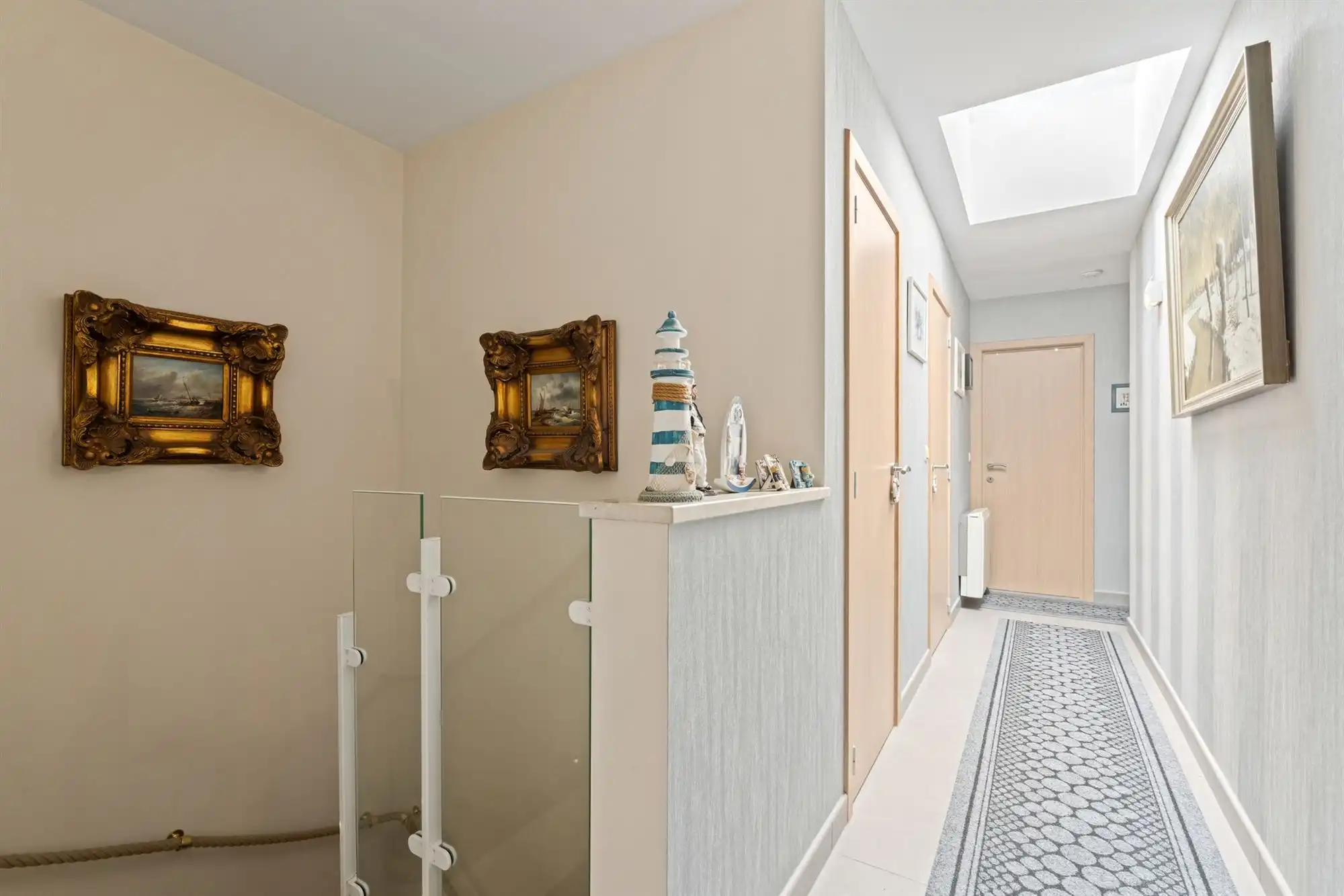 Instapklaar duplexappartement met zonneterras op toplocatie in Bredene foto 15