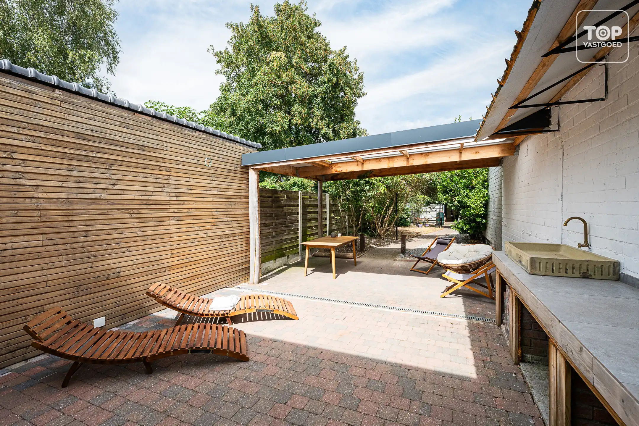 Instapklare woning met 2 slaapkamers op een uitstekende en goed bereikbare locatie foto 8