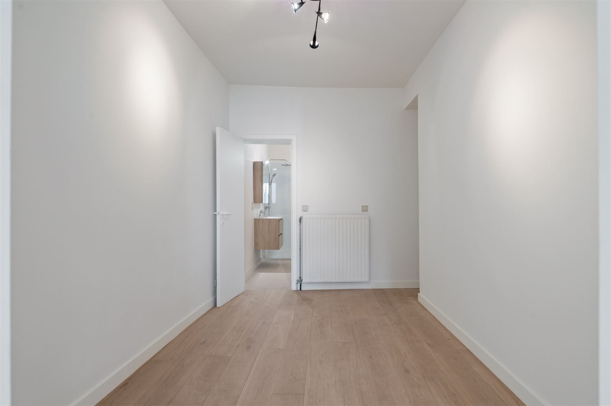 Comfortabel 1-slaapkamerappartement in de Sint-Andriesbuurt. foto 13