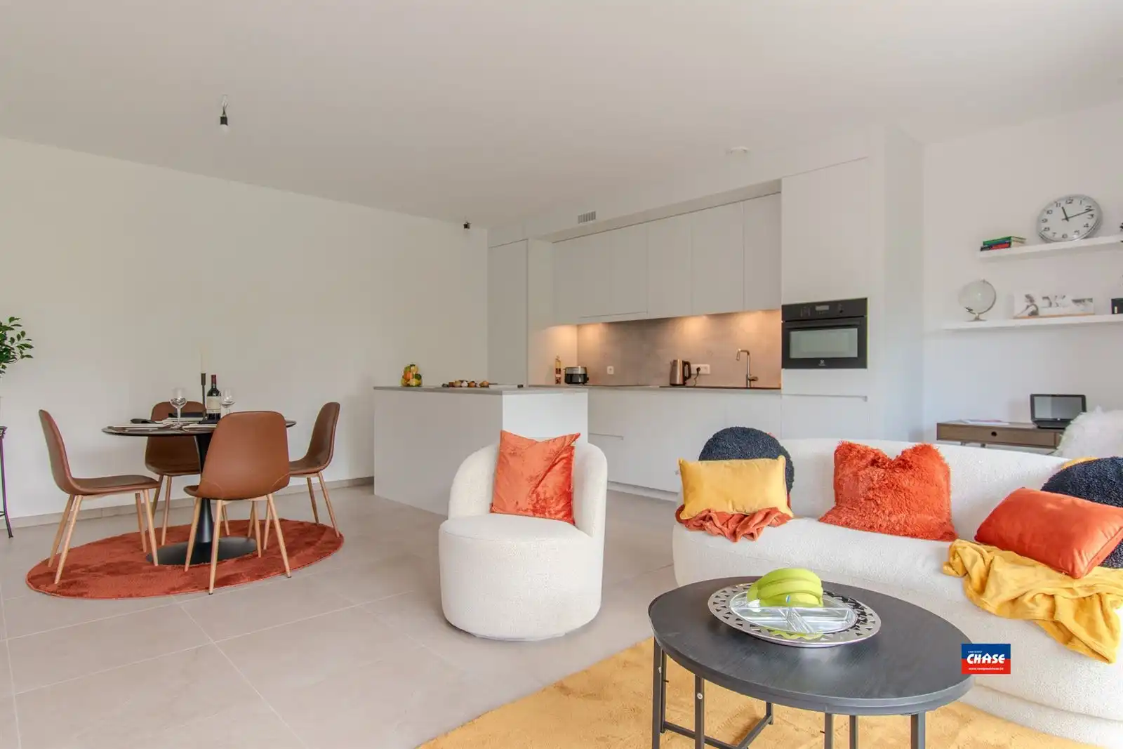 Prachtig nieuwbouw appartement met 2 slaapkamers en autostaanplaats foto 3