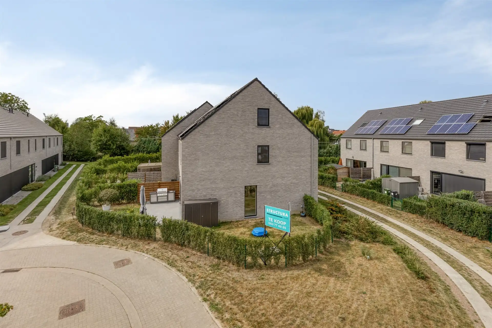 Prachtige nieuwbouwwoning (onder Registratierechten) foto 27