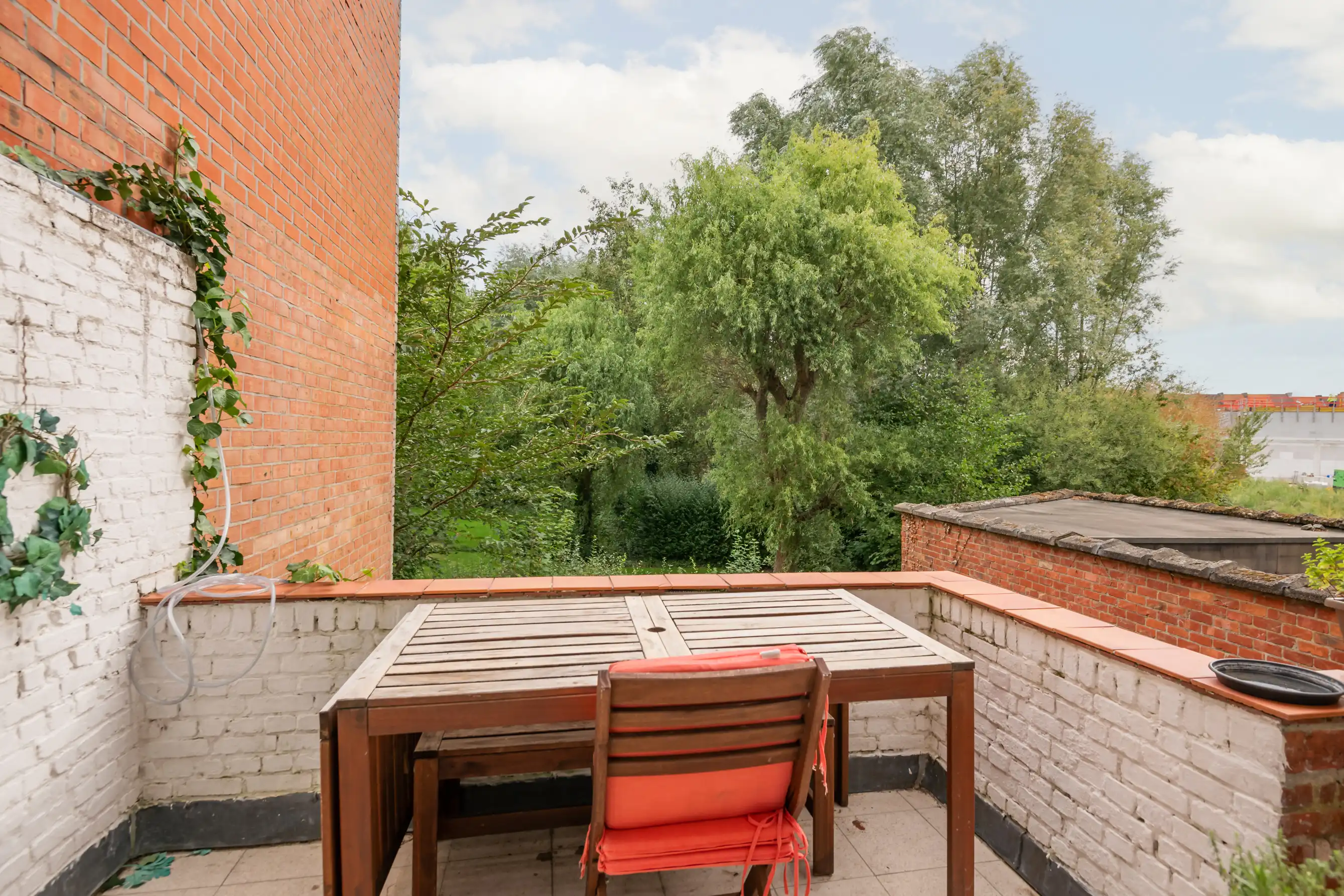 Karaktervolle renovatiewoning aan het water in Mechelen, met zonnig balkon en privétuin nabij het historische stadscentrum foto 16