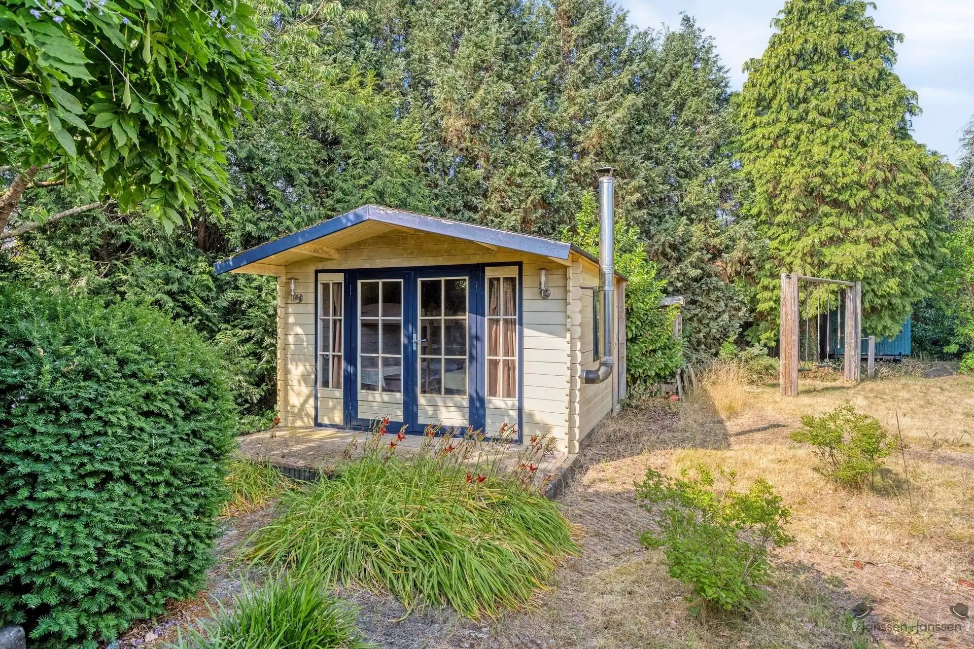 Sfeervolle villa met 5 slaapkamers, zwembad, veranda en uniek verhuurpotentieel  foto 46