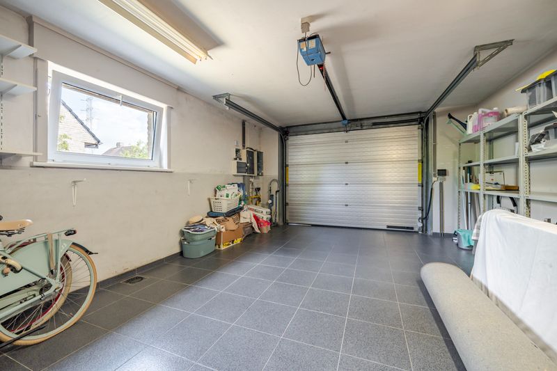 Roeselare : Exclusieve villa in rustige wijk De Gotelaar – 300 m² pure luxe op 657 m² grond foto 10